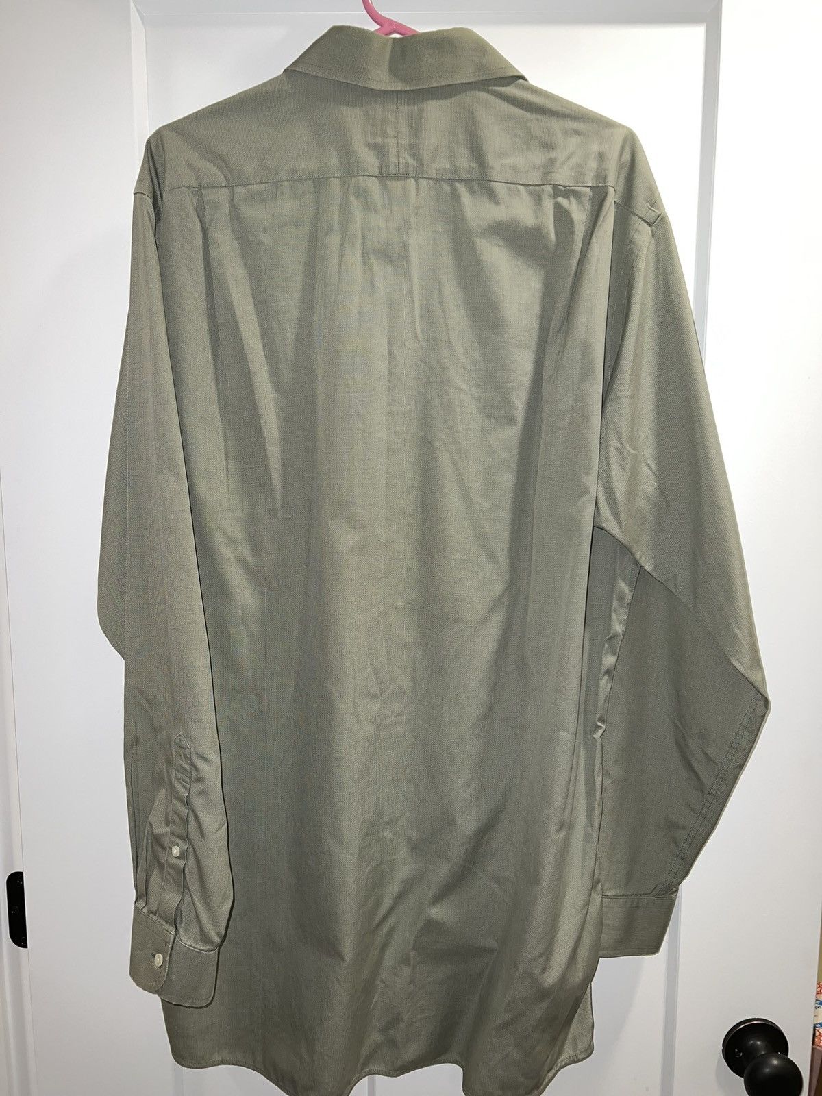 Jos. A. Bank Jos A Bank Travelers Collection dress shirt. Size US L / EU 52-54 / 3 - 2 Thumbnail