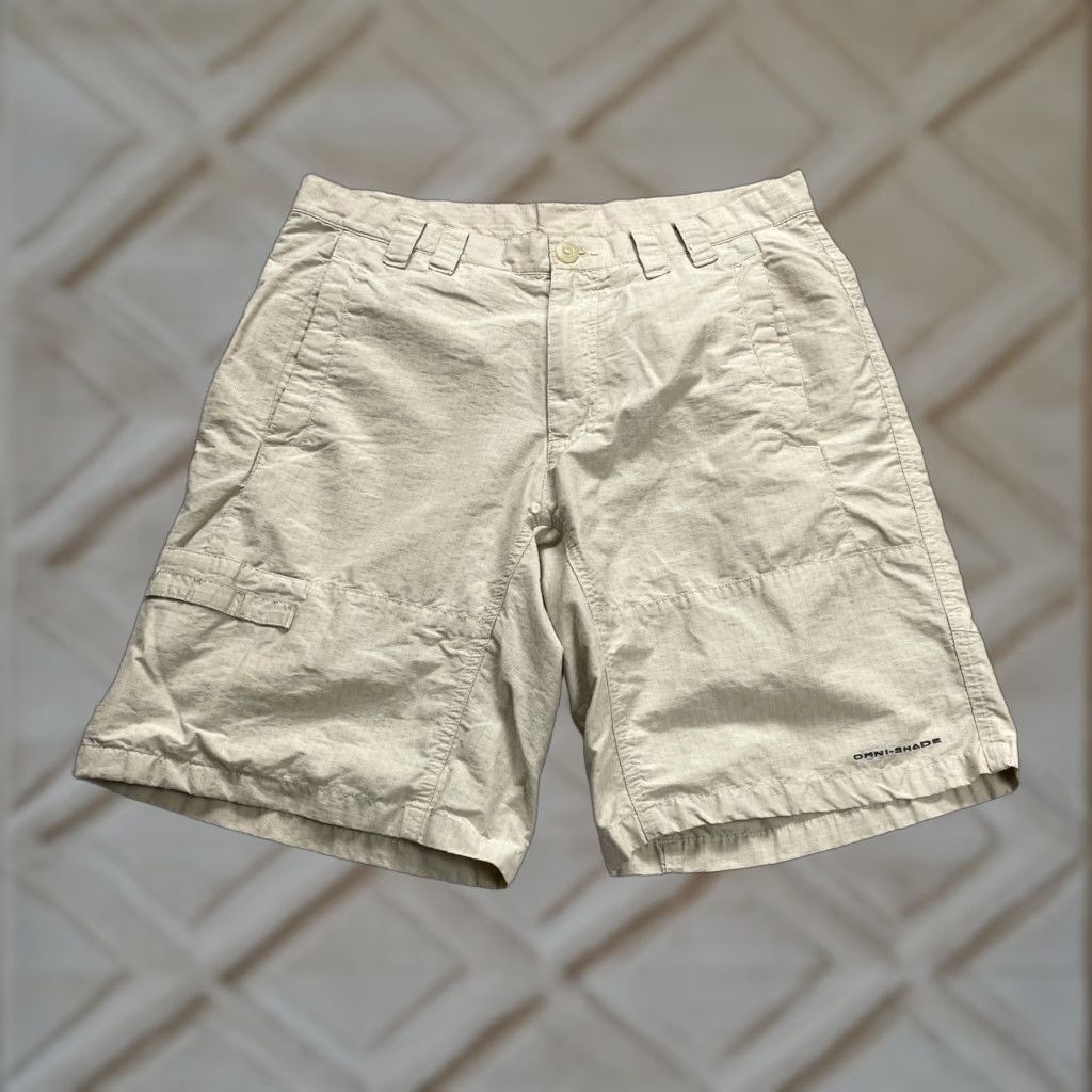 Vintage Columbia Omni Shade PFG Short Men Beige Flat Front Outdoor Hiking Fishing 32x9.5 Size US 32 / EU 48 - 1 Thumbnail