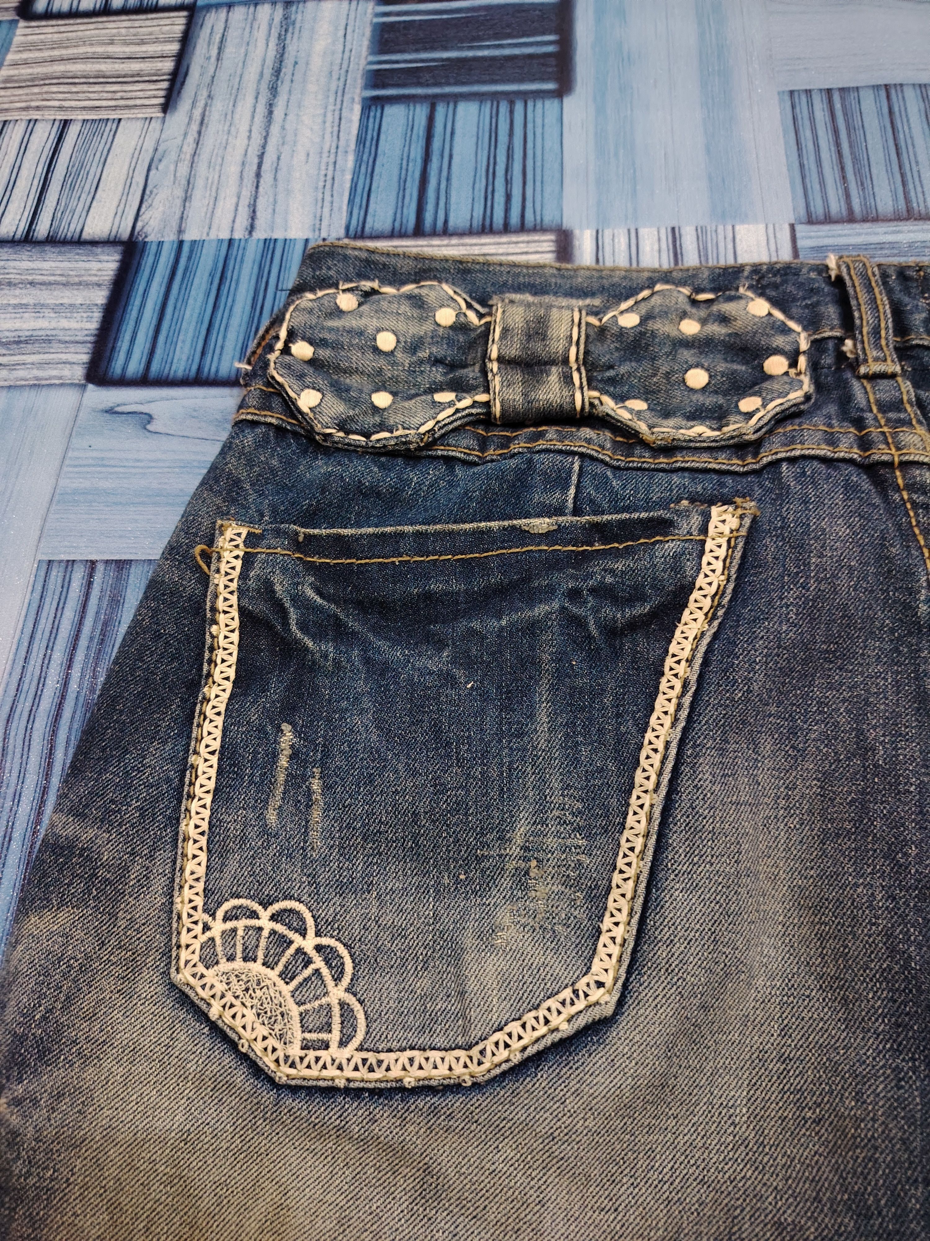 If Six Was Nine Rare!!! Lolita denim distressed flared short jeans Size 31" - 18 Thumbnail