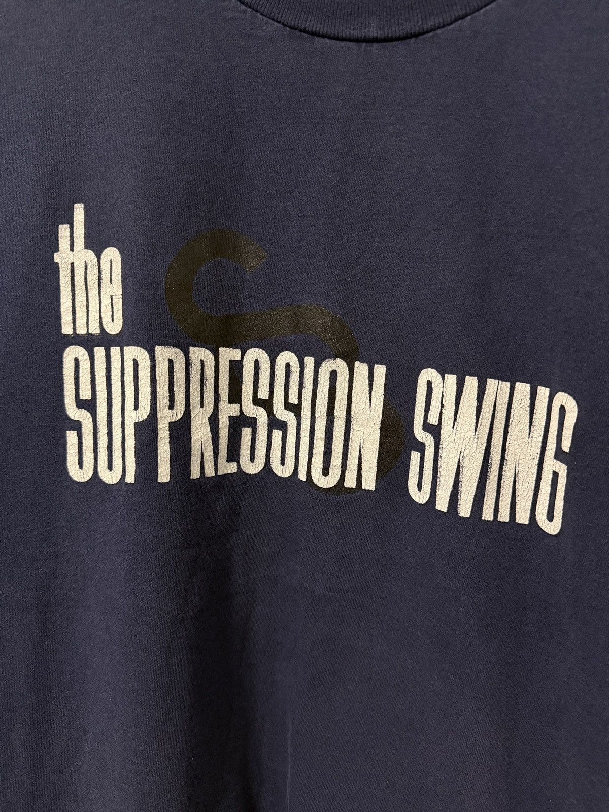 Band Tees THE SUPPRESSION SWING just a word Size US XL / EU 56 / 4 - 2 Thumbnail