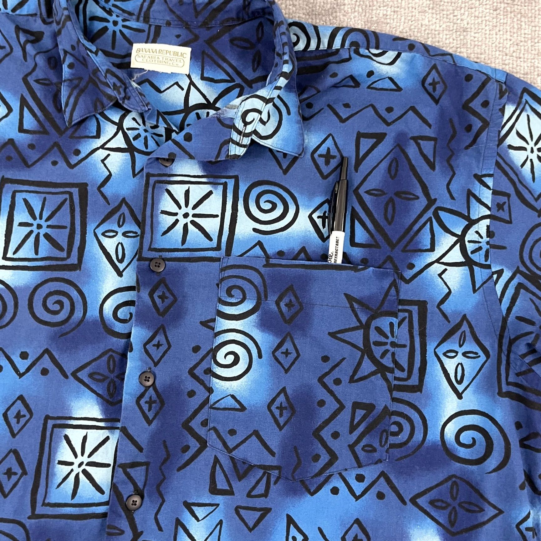 Banana Republic VINTAGE Banana Republic Safari Shirt Men 2XL Short Sleeve Geometric Blue Casual Travel Size US XXL / EU 58 / 5 - 7 Thumbnail