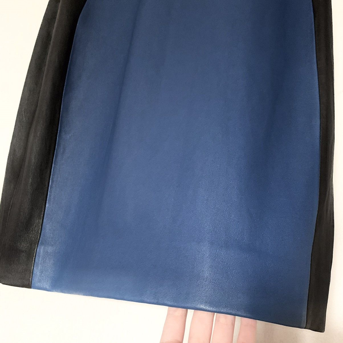 Diane von Furstenberg DVFnAll leather body dress $1100 retail Size M / US 6-8 / IT 42-44 - 5 Thumbnail