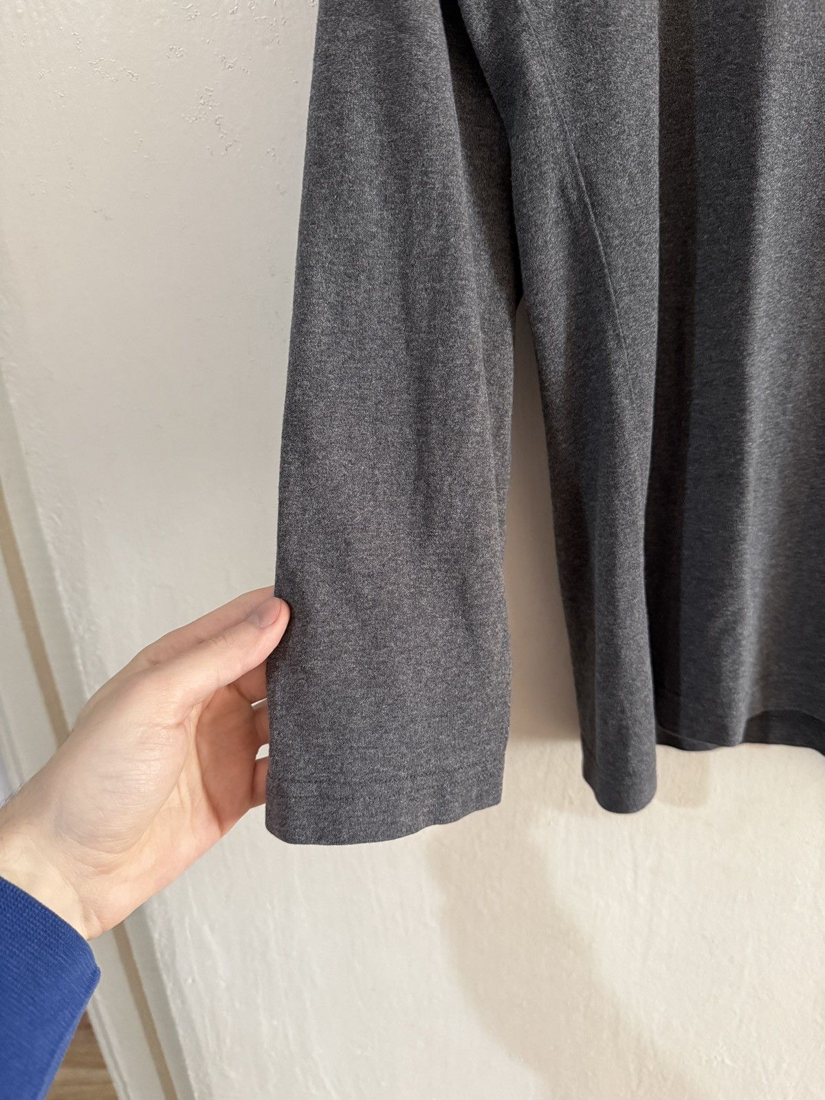 Keith Haring Vintage Uniqlo x Keith Haring Long Sleeve Tee Grey Graphic Size US M / EU 48-50 / 2 - 5 Thumbnail