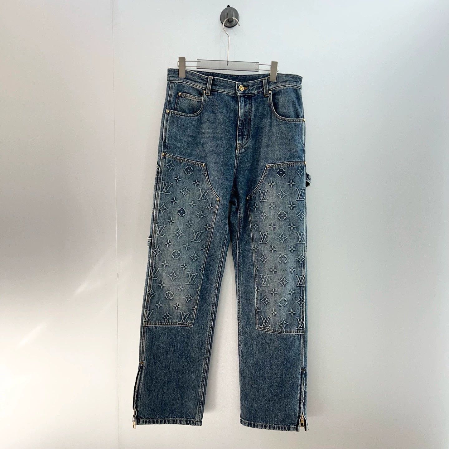 Louis Vuitton 【LV】Louis Vuitton Embossed Monogram Jeans Size US 31 - 1 Thumbnail