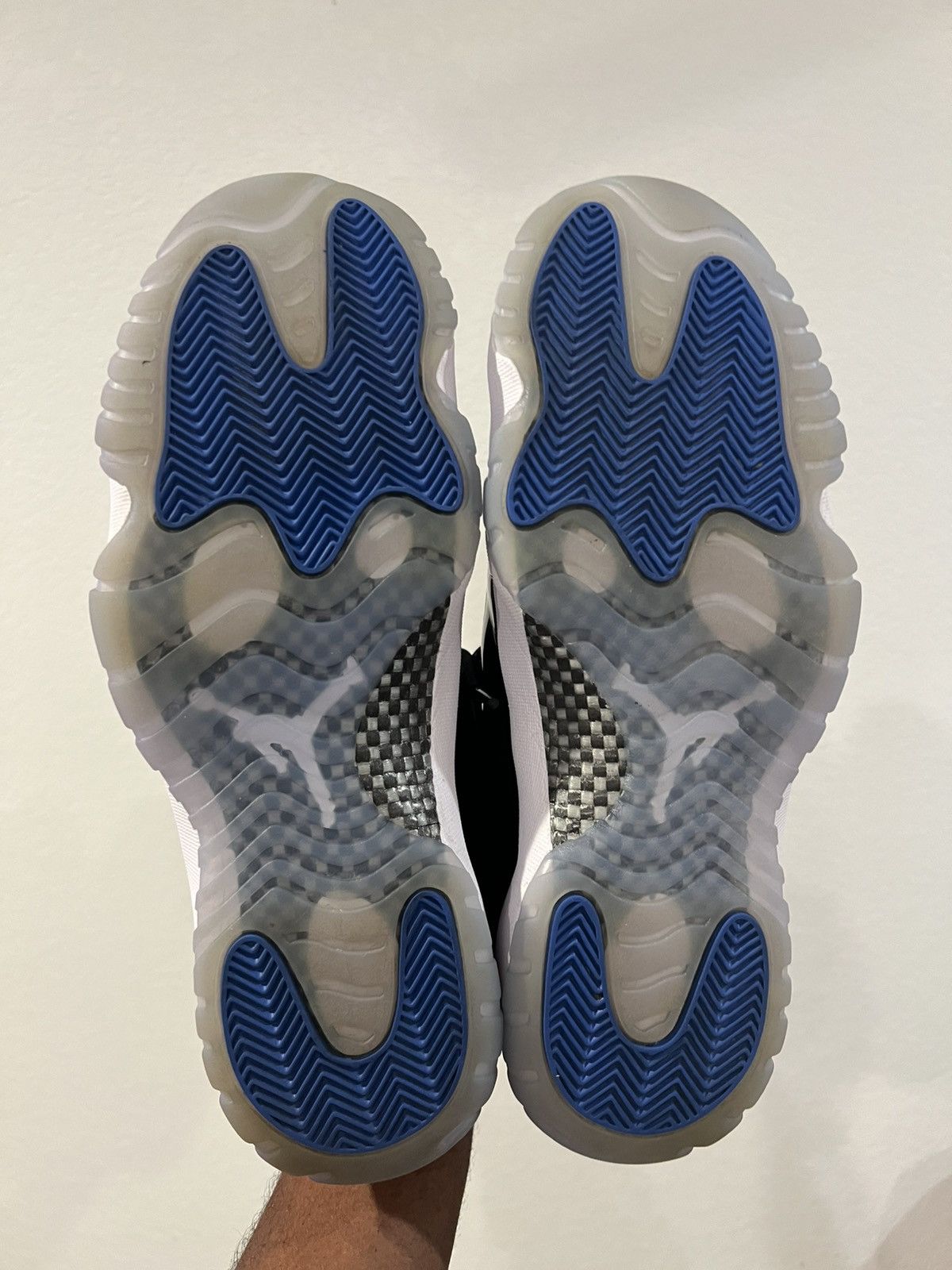 Air Jordan 11 Low Space Jam