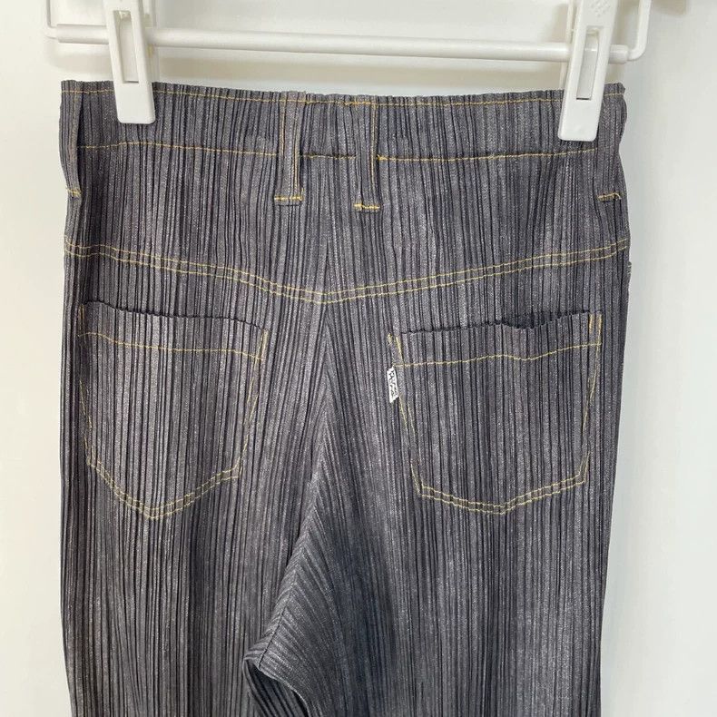 Issey Miyake issey miyake size:3 Black pleated pants Size US 27 - 4 Thumbnail