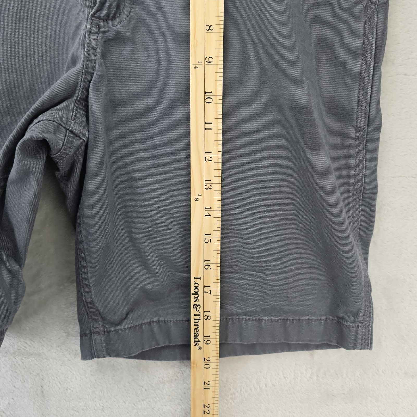 Carhartt Carhartt Shorts Mens 34 (Fits 33x9) Gray Rugged Relaxed Fit Size US 33 - 13 Thumbnail