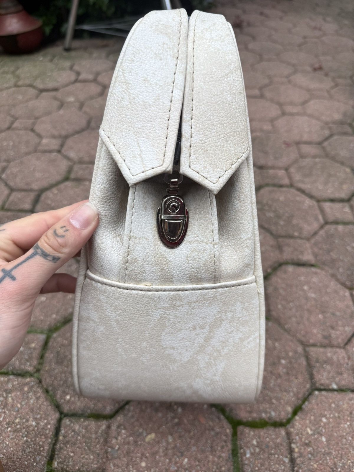 Vintage White Marble Leather Bag 1970s Zipper Detail made in Denver Size ONE SIZE - 2 Thumbnail