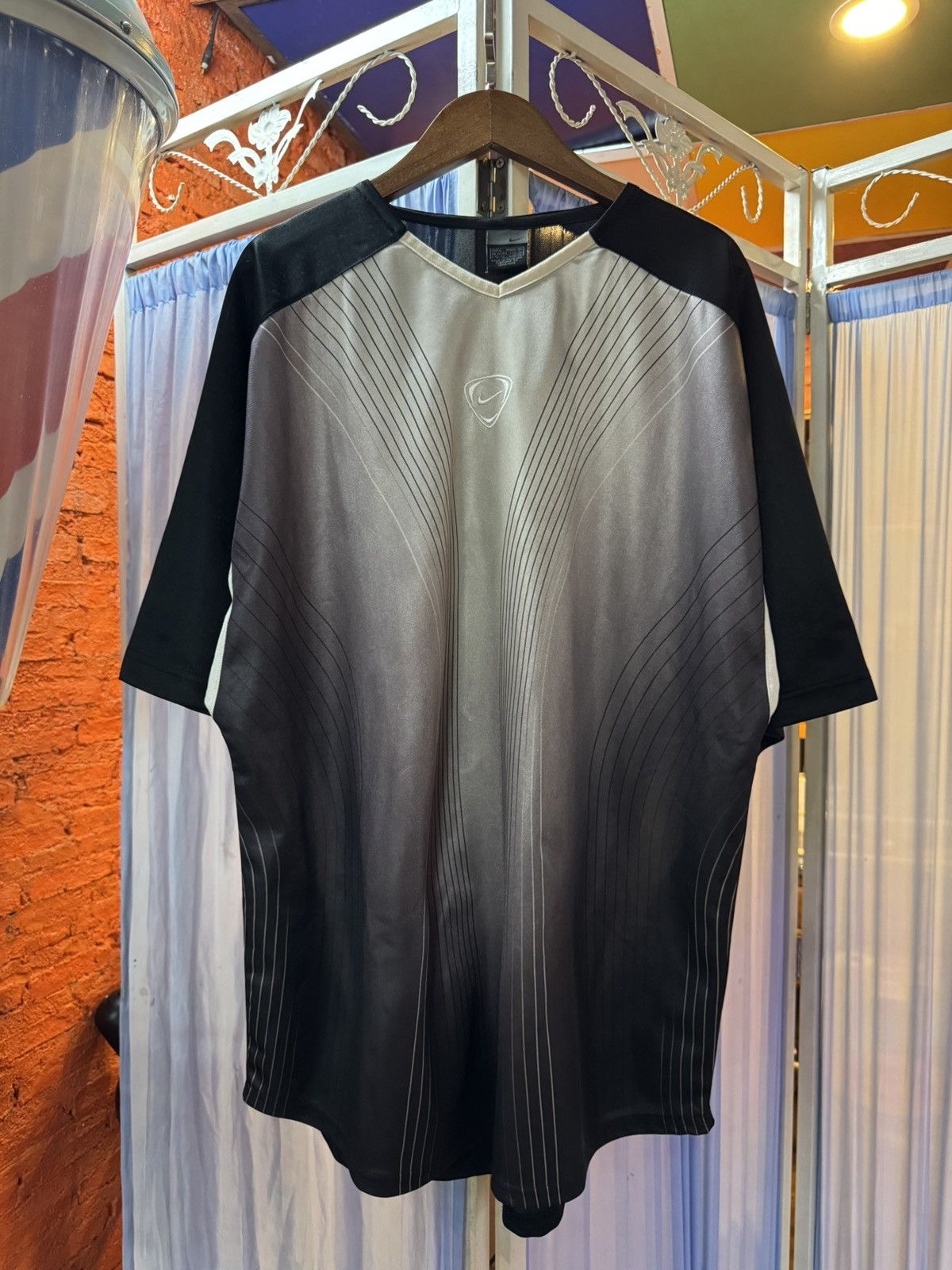 Nike Vintage Nike Total 90 00‘s Training Jersey Size US L / EU 52-54 / 3 - 1 Thumbnail