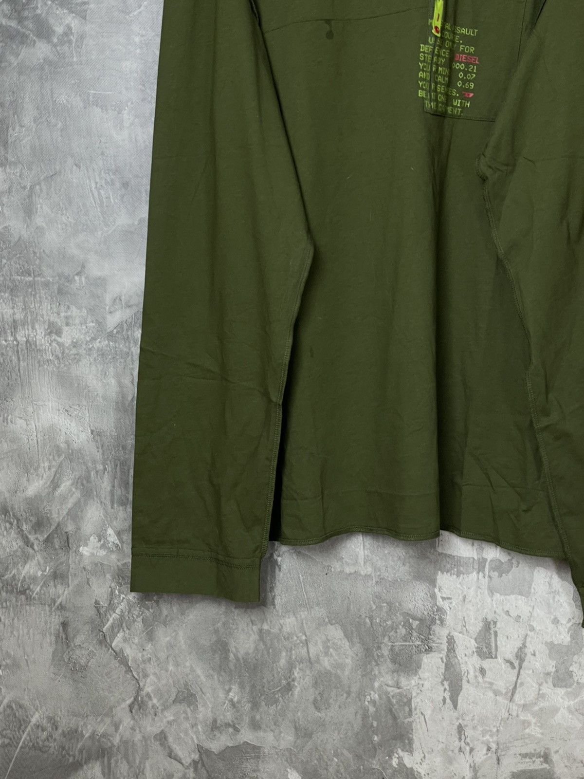 Diesel × Vintage Vintage Y2K Diesel Printed Long Sleeve T-Shirt Center Logo Size US XL / EU 56 / 4 - 5 Thumbnail