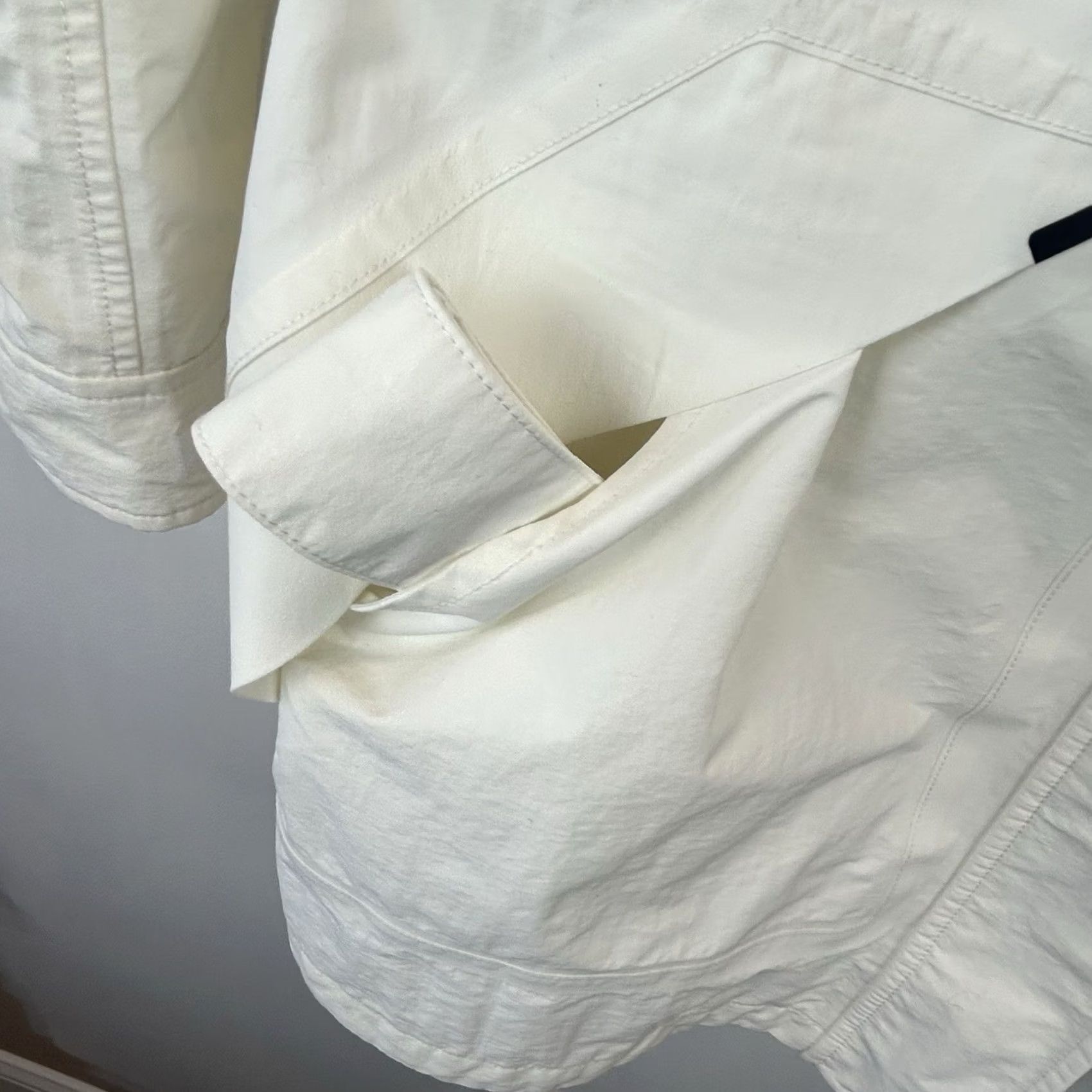 Lands' End Lands' End Trench Coat Womens L Coat Belt Hood Cream Vintage? No (Incorrect) Size L / US 10 / IT 46 - 7 Thumbnail