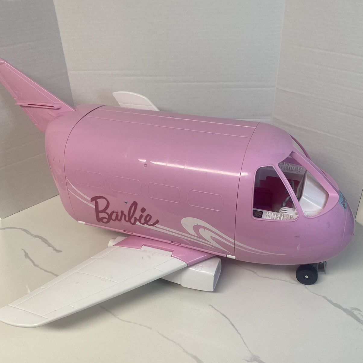 Barbie pink passport discount plane