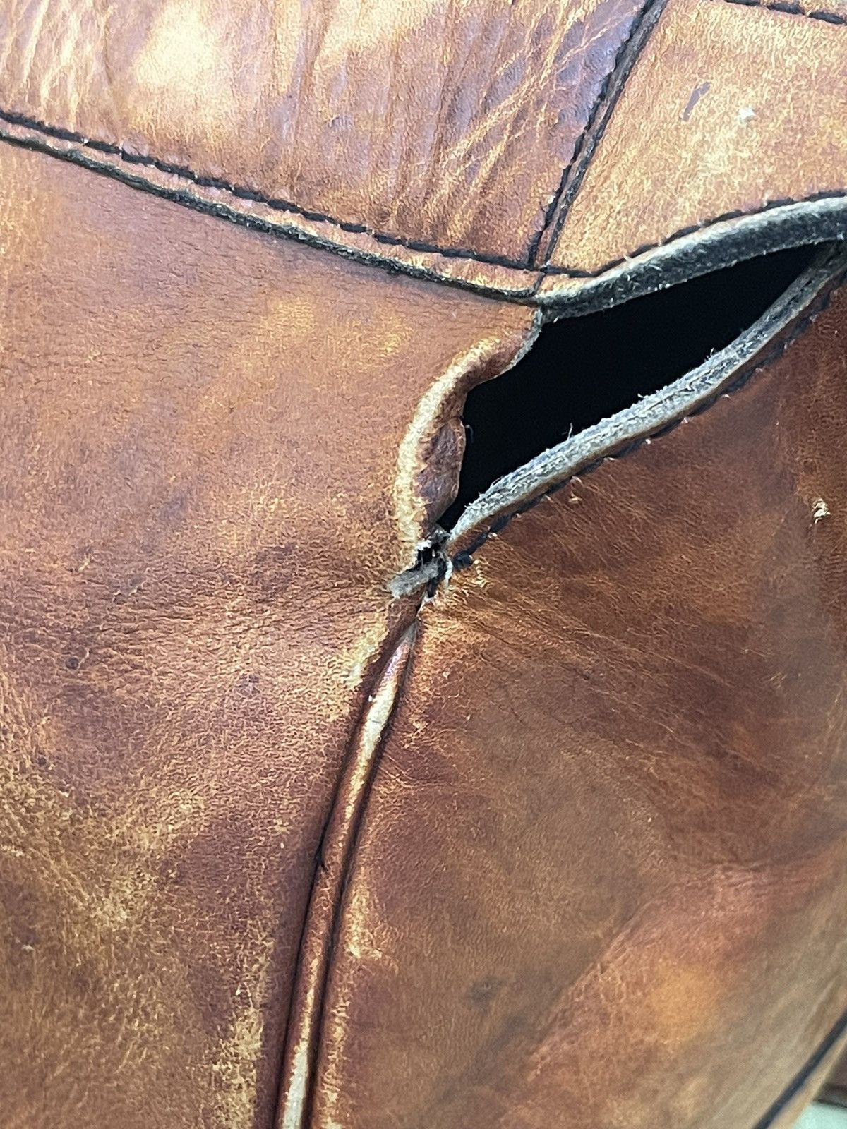 Japanese Brand Full Leather Patina Vtg Unknown Duffle Bag 1🟩 Size ONE SIZE - 20 Thumbnail