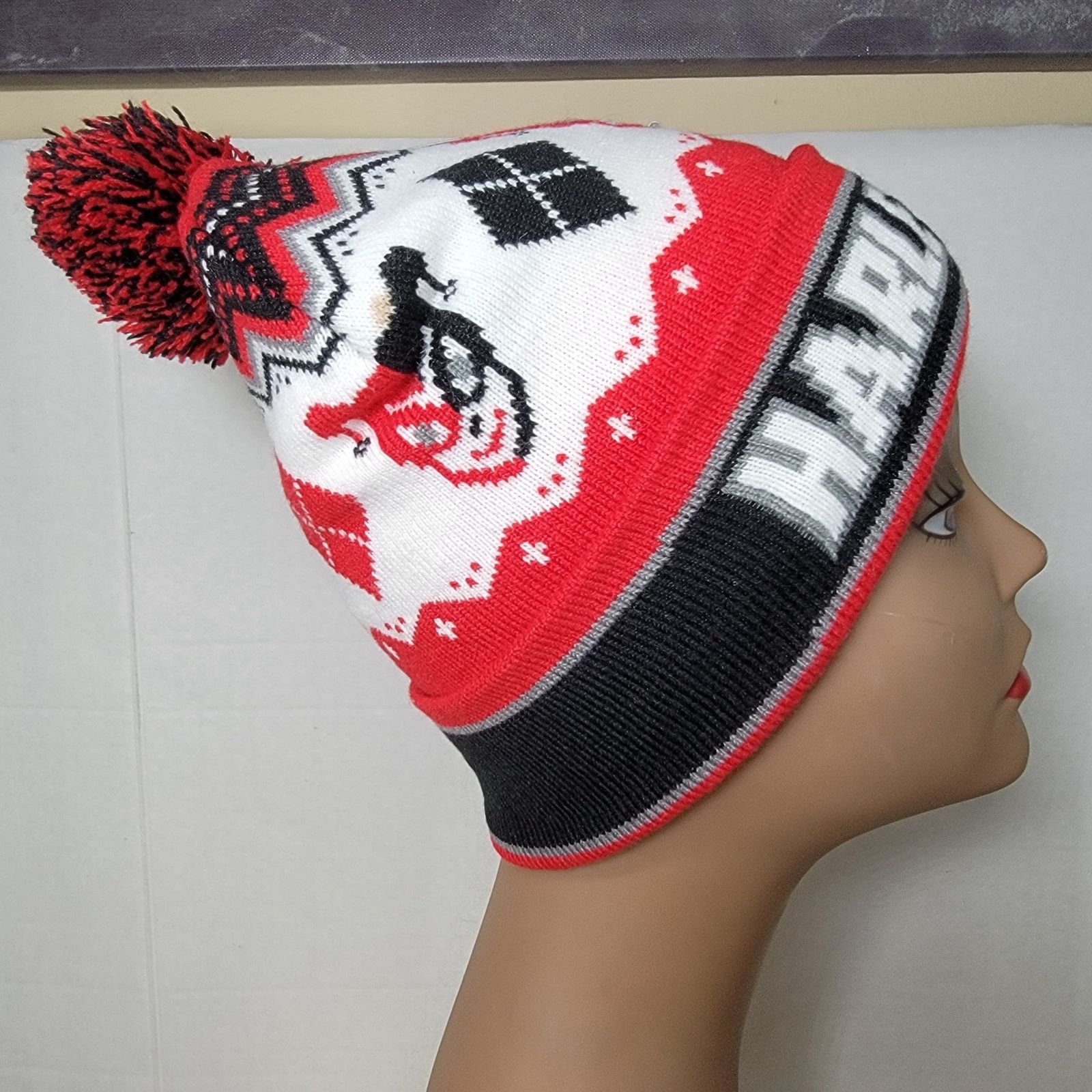 DC Comics DC Comics Harley Quinn Knit Beanie w/ Pom - OS NWT Size ONE SIZE - 5 Thumbnail