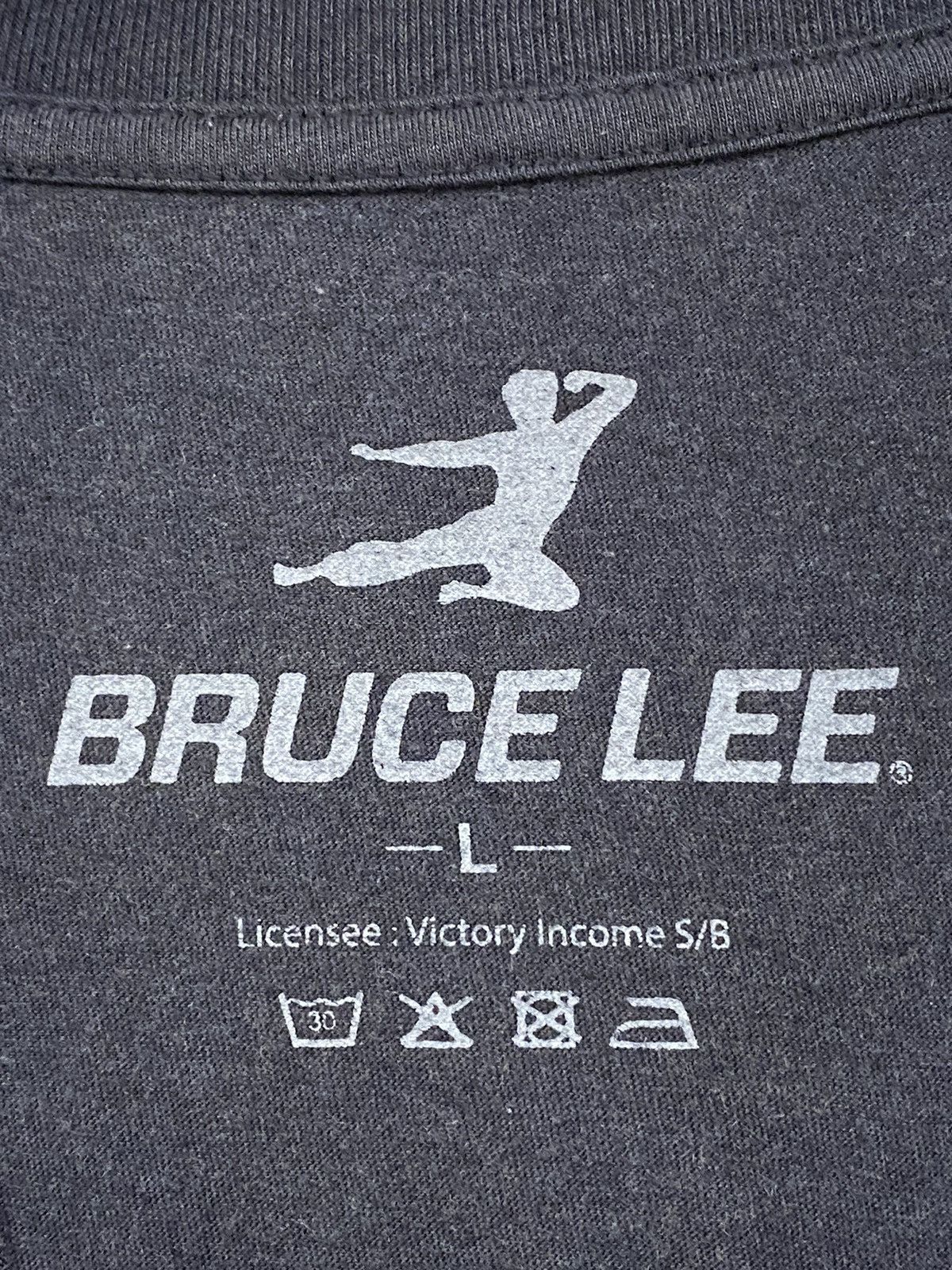 Star Of Hollywood 💥LAST DROP BRUCE LEE PROMO TEE BIG PHOTO TEE Size US L / EU 52-54 / 3 - 6 Thumbnail