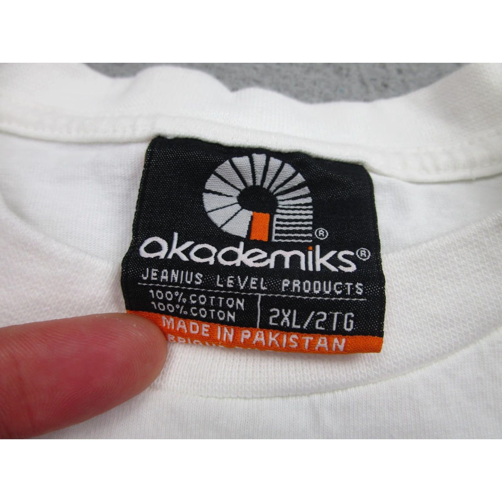 Akademiks VINTAGE Akademiks BET Awards Shirt 2008 Graphic Tee Mens 2XL White Hip Hop Promo Size US XXL / EU 58 / 5 - 5 Thumbnail
