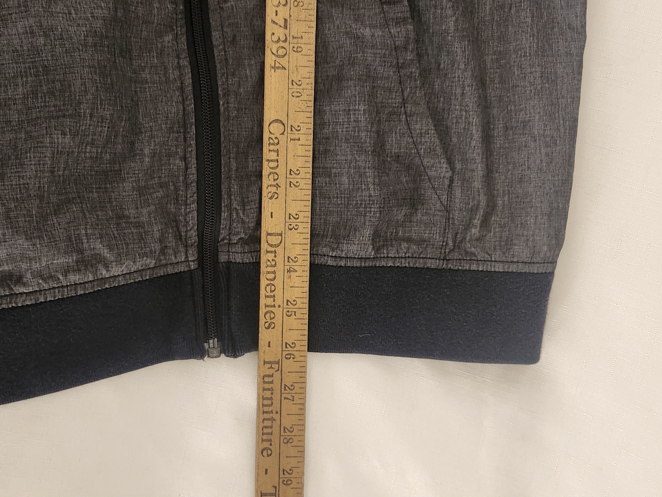 Vuori Vuori Outdoor Trainer Jacket lightweight hooded windbreaker Size S / US 4 / IT 40 - 9 Thumbnail