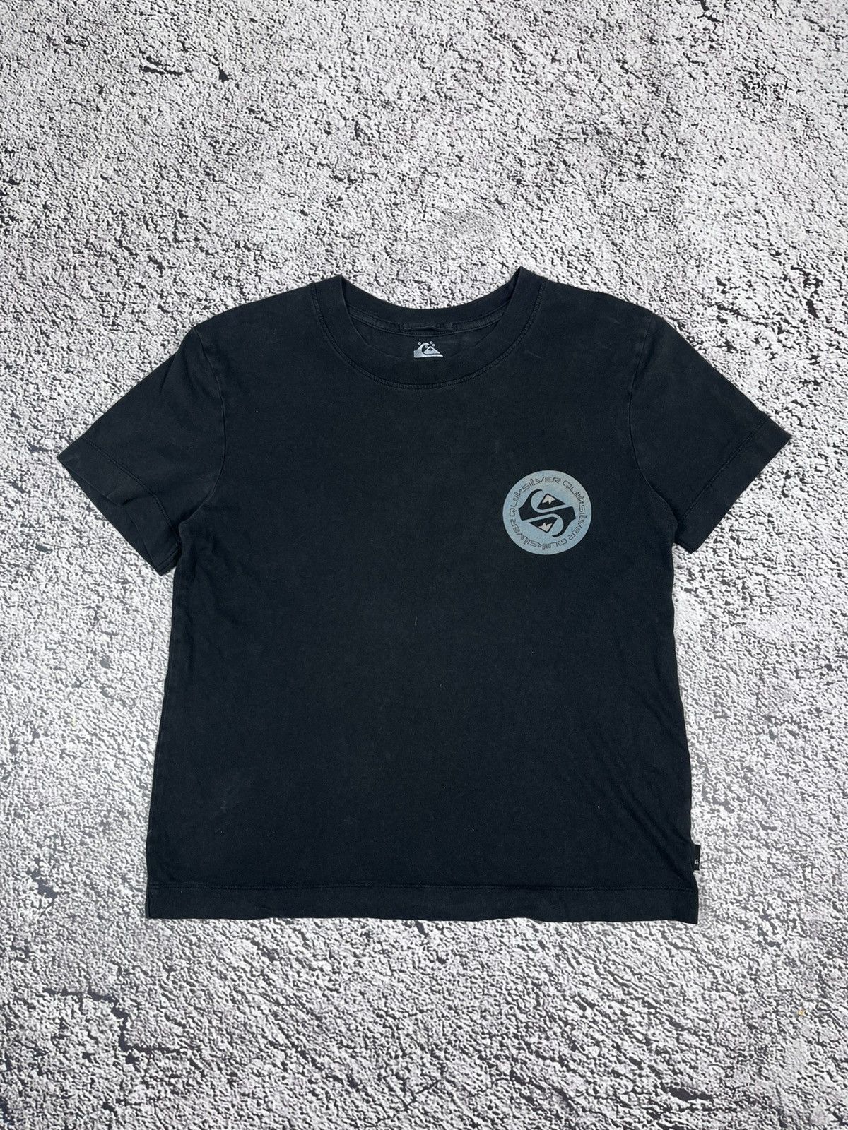 Quiksilver Vintage Y2K Quiksilver Logo faded surf t shirt streetwear S Size S / US 4 / IT 40 - 1 Thumbnail