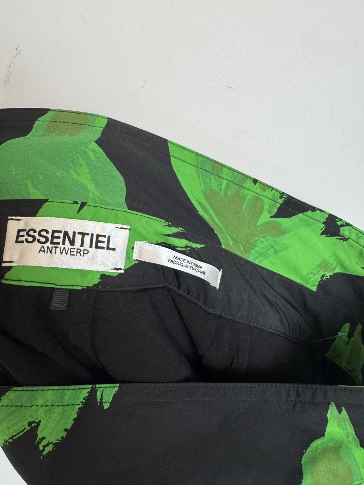Essentiel Antwerp Essentiel Antwerp Black and green gathered mini skirt Size 34" / US 12 / IT 48 - 3 Thumbnail