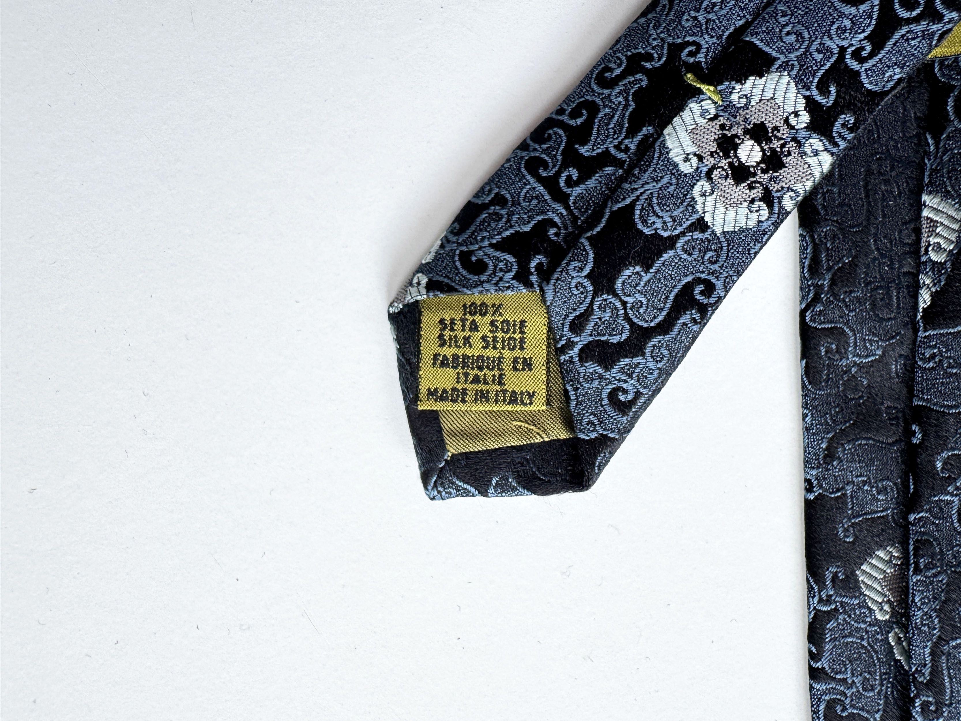 Christian Lacroix Christian Lacroix Tie Size ONE SIZE - 3 Thumbnail
