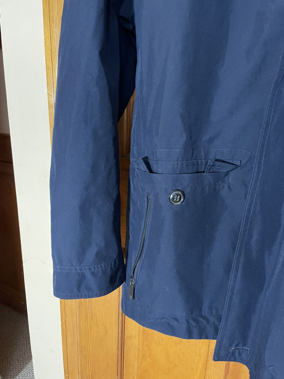 Paul Stuart Paul Stuart GORETEX raincoat worn once - >$1k retail Size US L / EU 52-54 / 3 - 4 Thumbnail