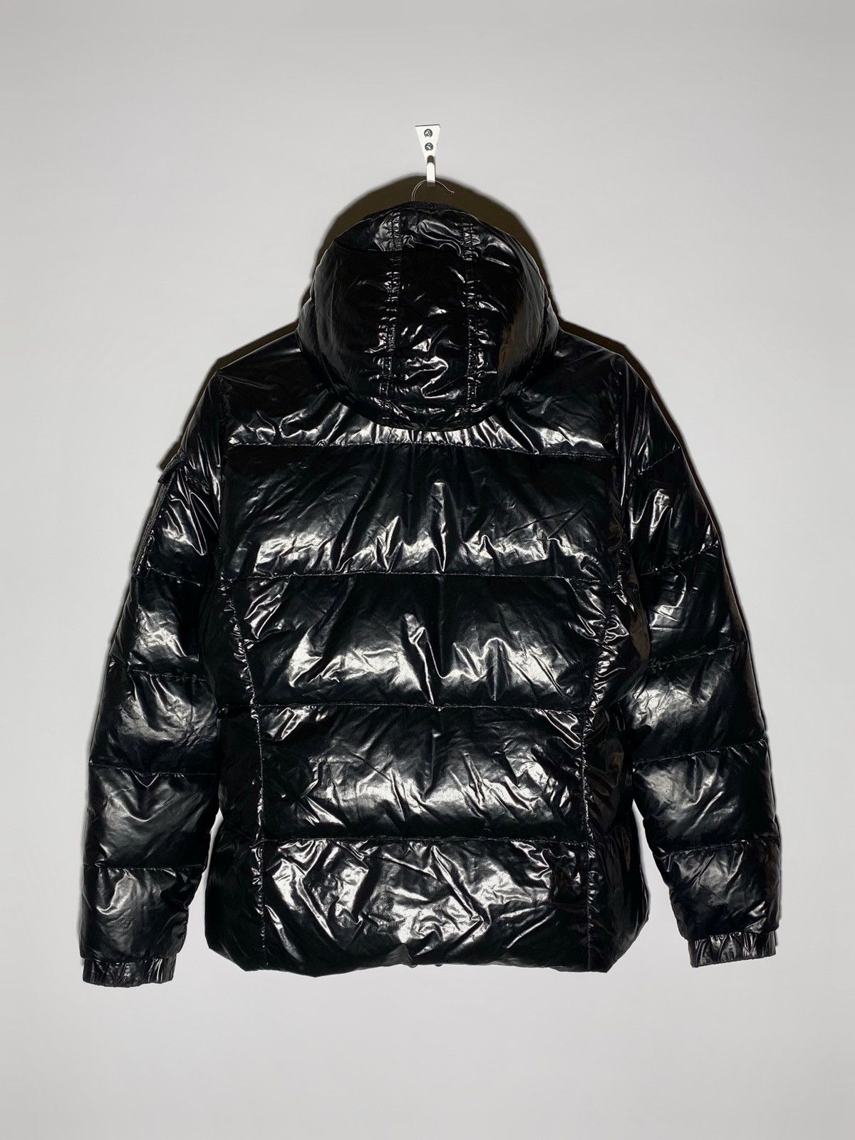 Moncler Moncler Badia Down Puffer Jacket Big Pocket Patch Logo Size L / US 10 / IT 46 - 2 Thumbnail