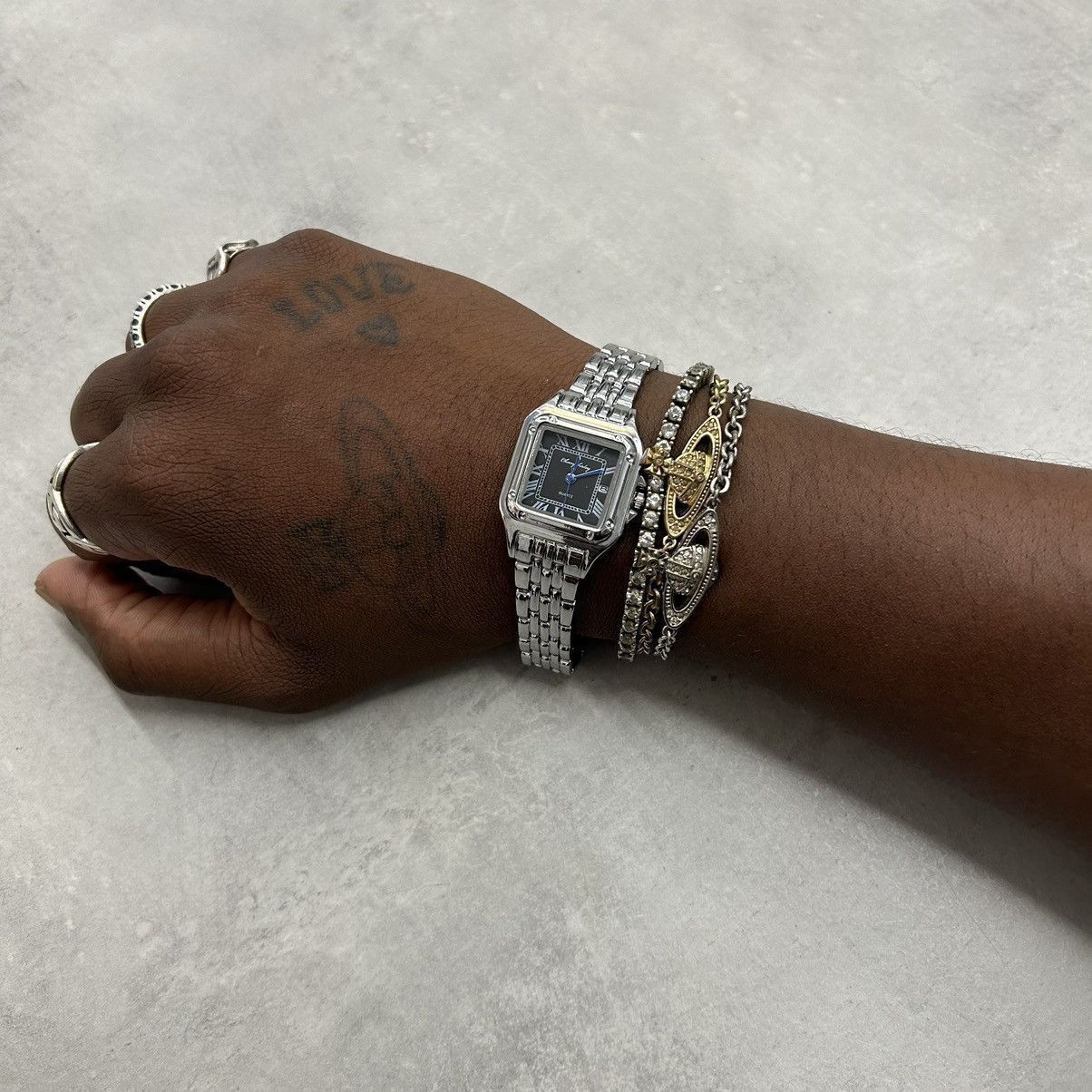 Other Vintage 90s black dial luxury style quartz silver watch Size ONE SIZE - 3 Thumbnail