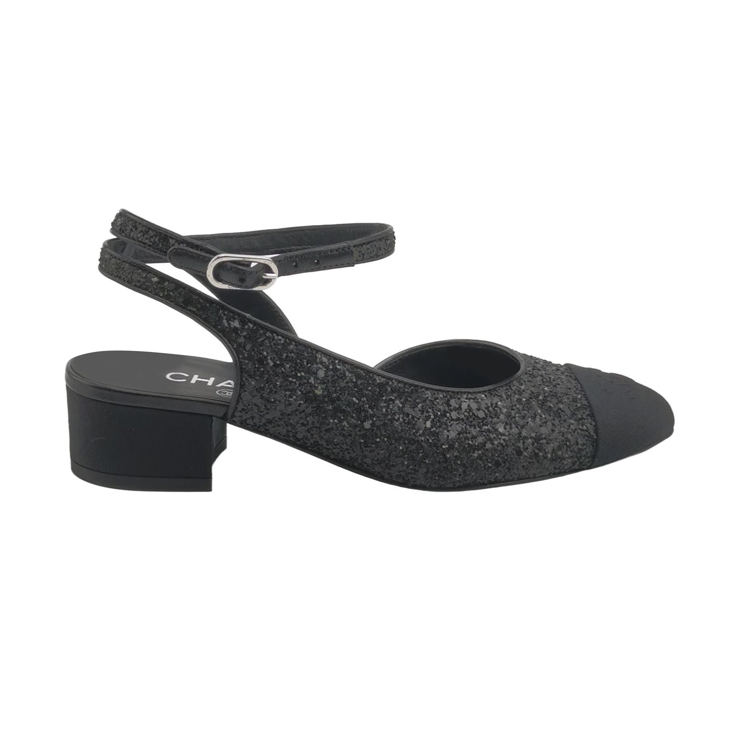 Chanel Chanel Women 6-5 Flats Size US 6.5 / IT 36.5 - 1 Thumbnail