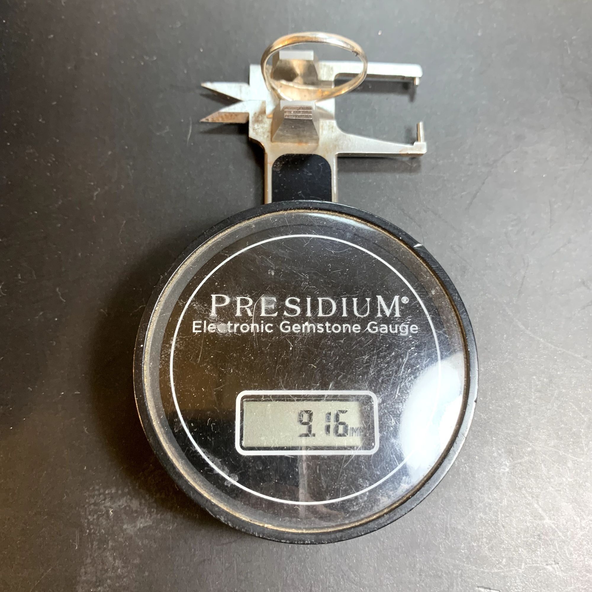 Other VTG Solid Sterling Silver 925 Fine Dolphin Design Band 1.75m Size ONE SIZE - 10 Thumbnail