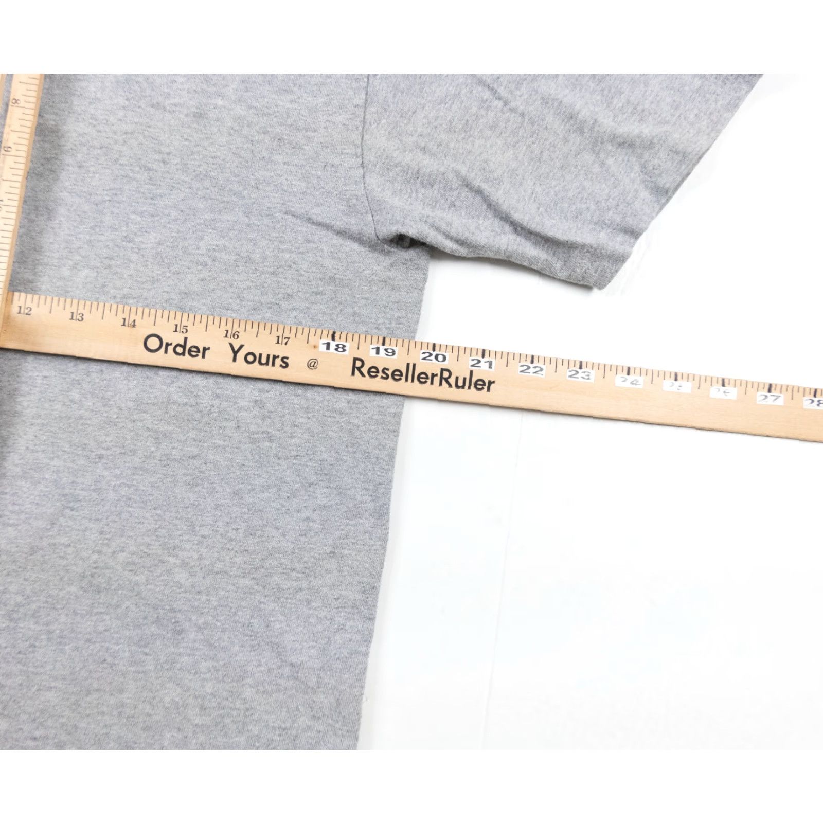 Undefeated Undefeated Short Sleeve T-Shirt Adult Medium Gray Crewneck Graphic Logo Skateboard Mens Size US M / EU 48-50 / 2 - 7 Thumbnail