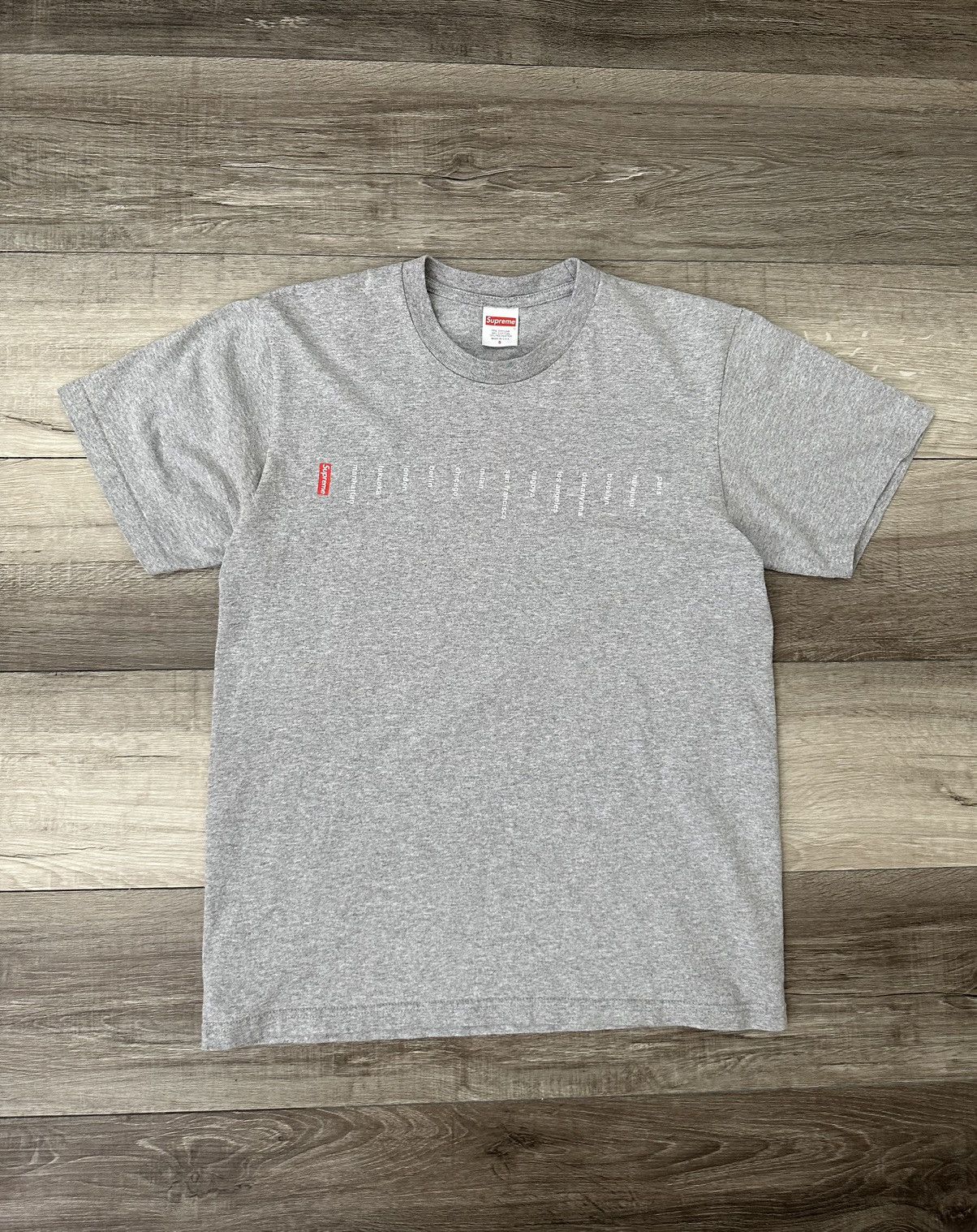 Supreme Supreme Horizontal Cities Tee Grey Sz. Small S Size US S / EU 44-46 / 1 - 2 Thumbnail