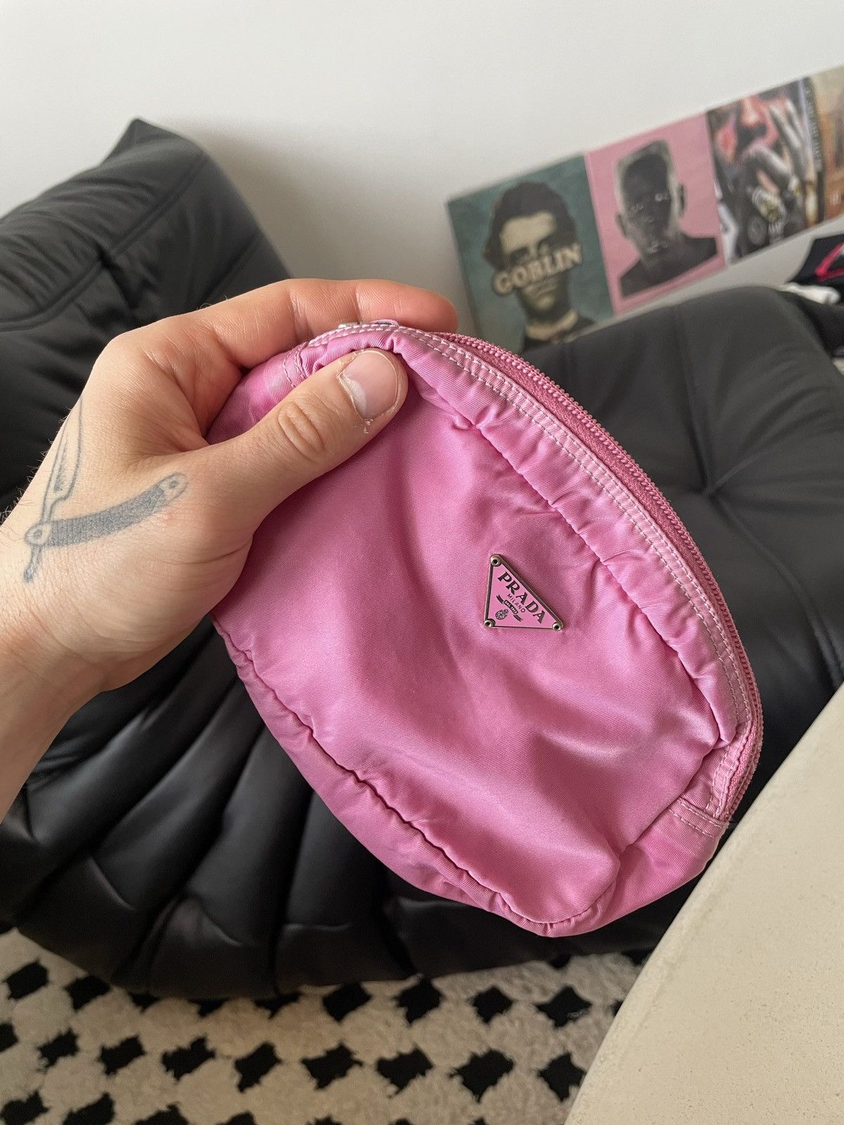 Prada Prada Vintage pink pouch mini clutch toiletry bag Designer Size ONE SIZE - 3 Thumbnail