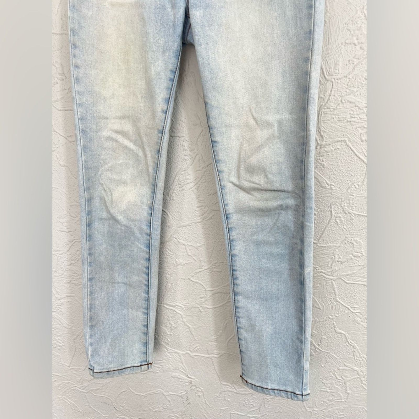 Other Monkey Ride Jeans High-Rise Light Wash Skinny Jeans 7/28 Size 28" / US 6 / IT 42 - 4 Thumbnail
