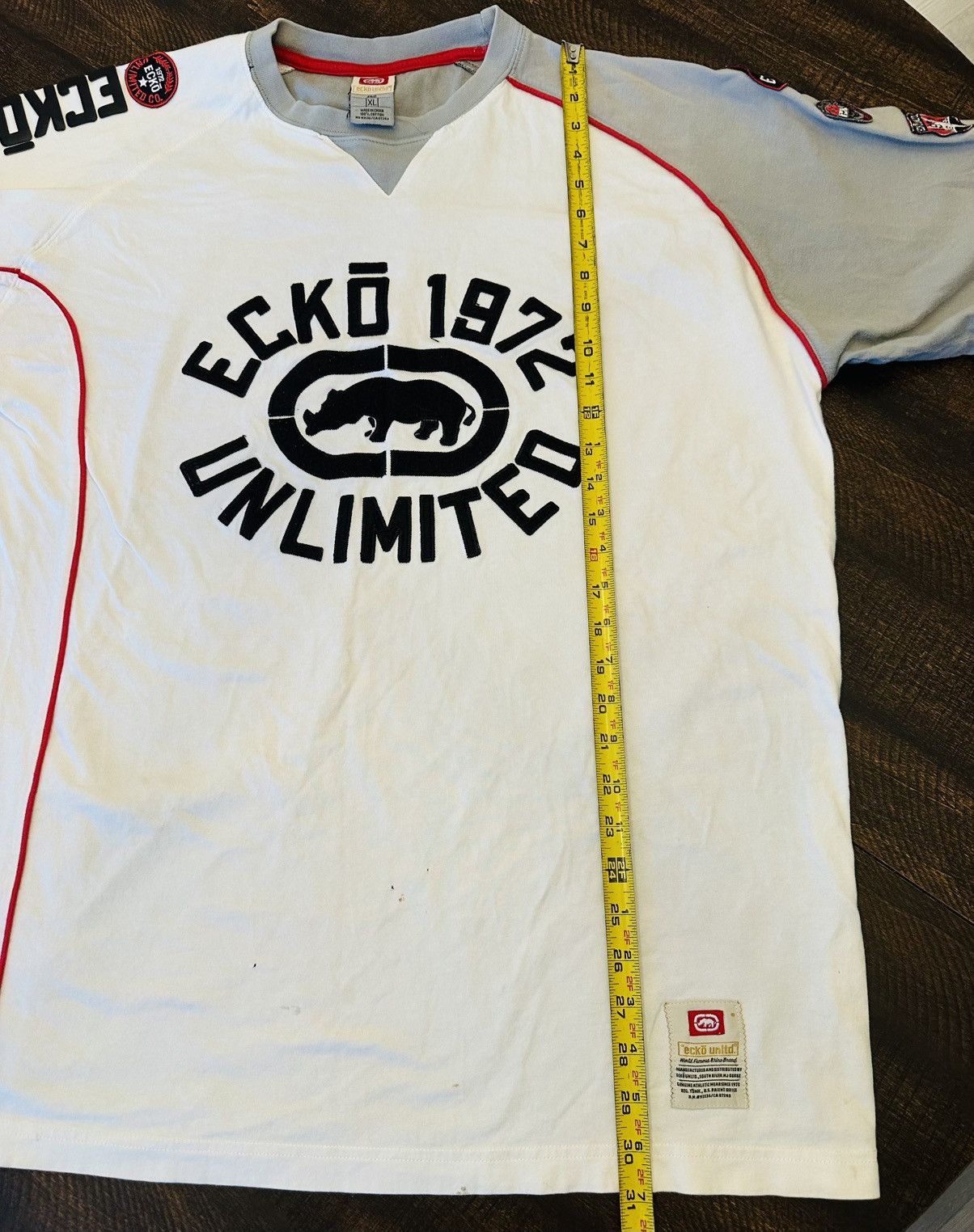 Ecko Unltd. VTG Ecko Men’s Embroidered T Shirt-Size XL Size US XL / EU 56 / 4 - 9 Thumbnail