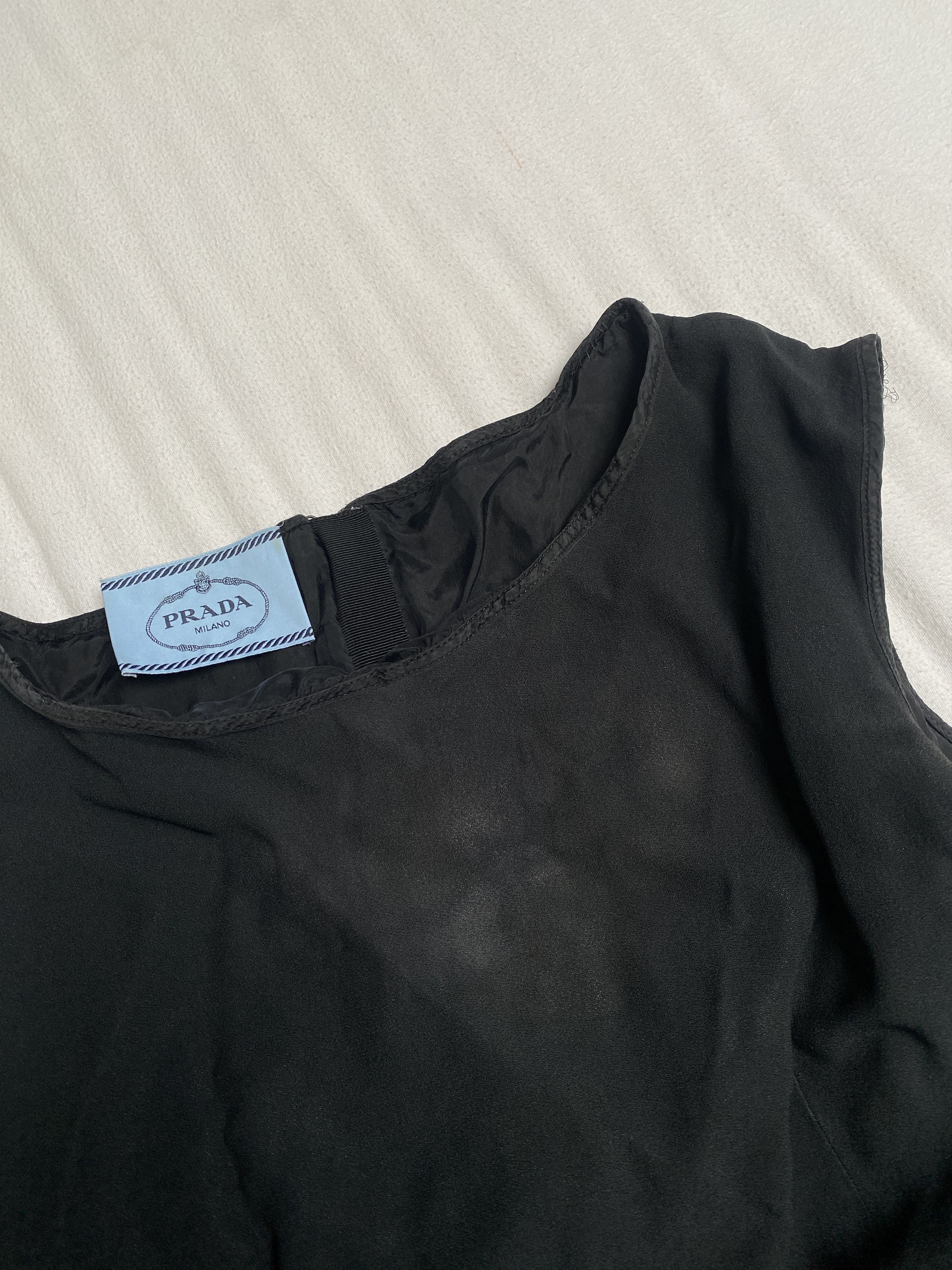 Prada Prada classic mini black dress casual formal Size M / US 6-8 / IT 42-44 - 8 Thumbnail