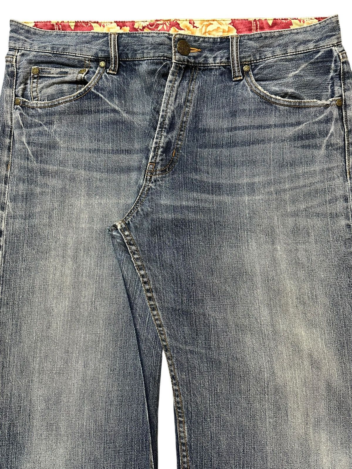 Kamakura Vintage Japanese Brand Sukajan Fish Koi Embroidered Jeans Size US 36 / EU 52 - 4 Thumbnail
