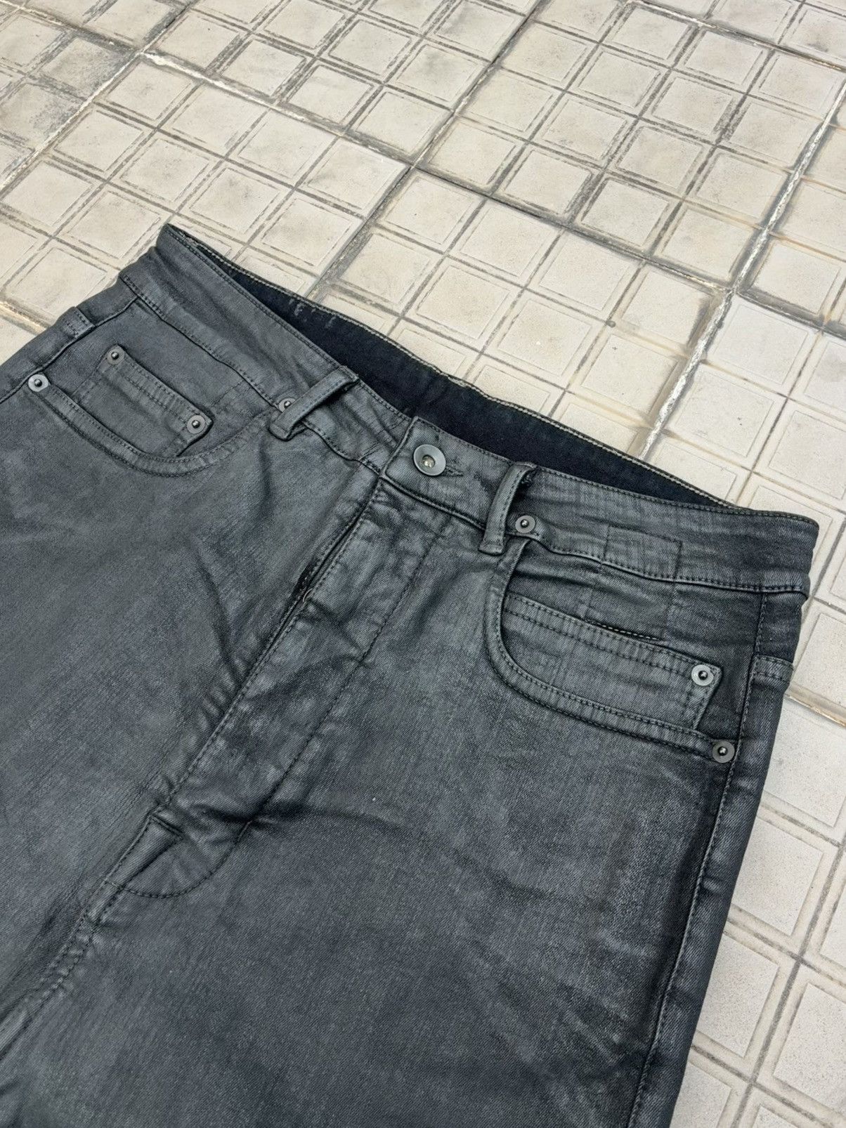 Rick Owens Rick Owens DRKSHDW Collapse Cut Waxed Jeans Size US 30 / EU 46 - 3 Thumbnail