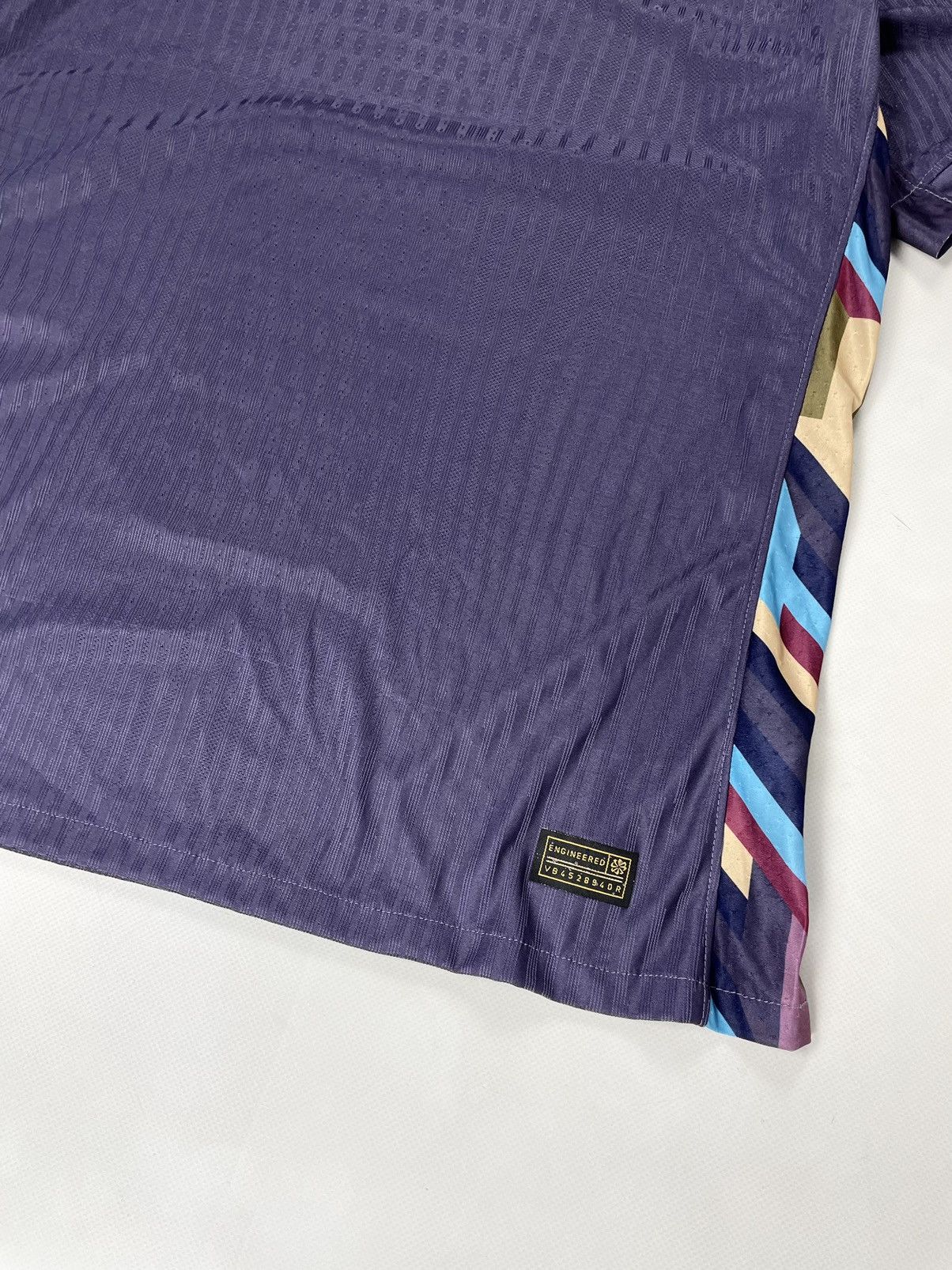 Nike Nike England ( Size XXL ) Away Stadium Vintage Purple Jersey Size US XXL / EU 58 / 5 - 4 Thumbnail