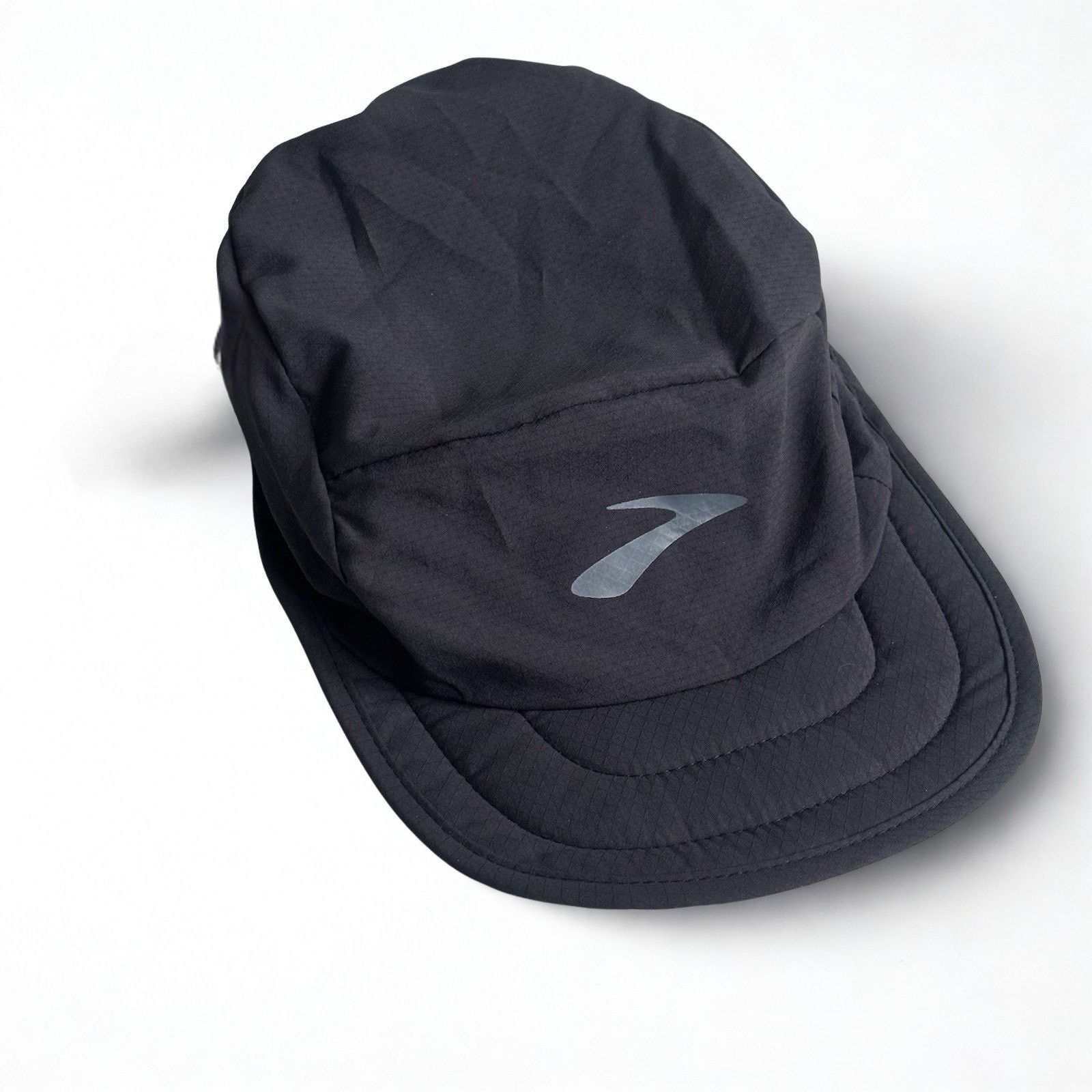 Brooks Brooks Lightweight Packable Propel Running Hat Black 5 Panel Size ONE SIZE - 1 Thumbnail