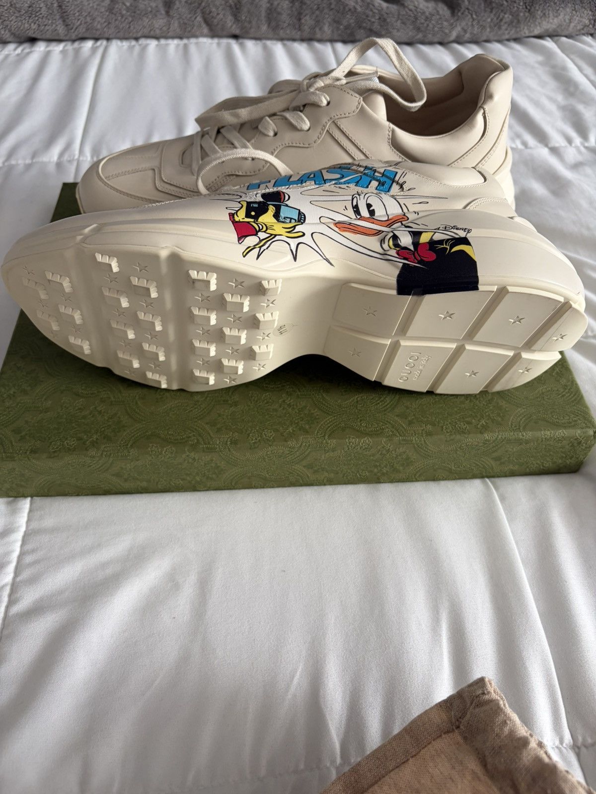 Disney × Gucci Gucci Rhyton x Disney Donald Duck Size US 11.5 / EU 44-45 - 15 Thumbnail