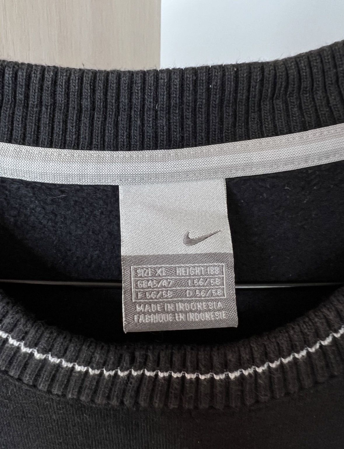 Vintage Nike Vintage StreetWear Sweatshirt 2000 SportWear 90s Size US XL / EU 56 / 4 - 5 Thumbnail