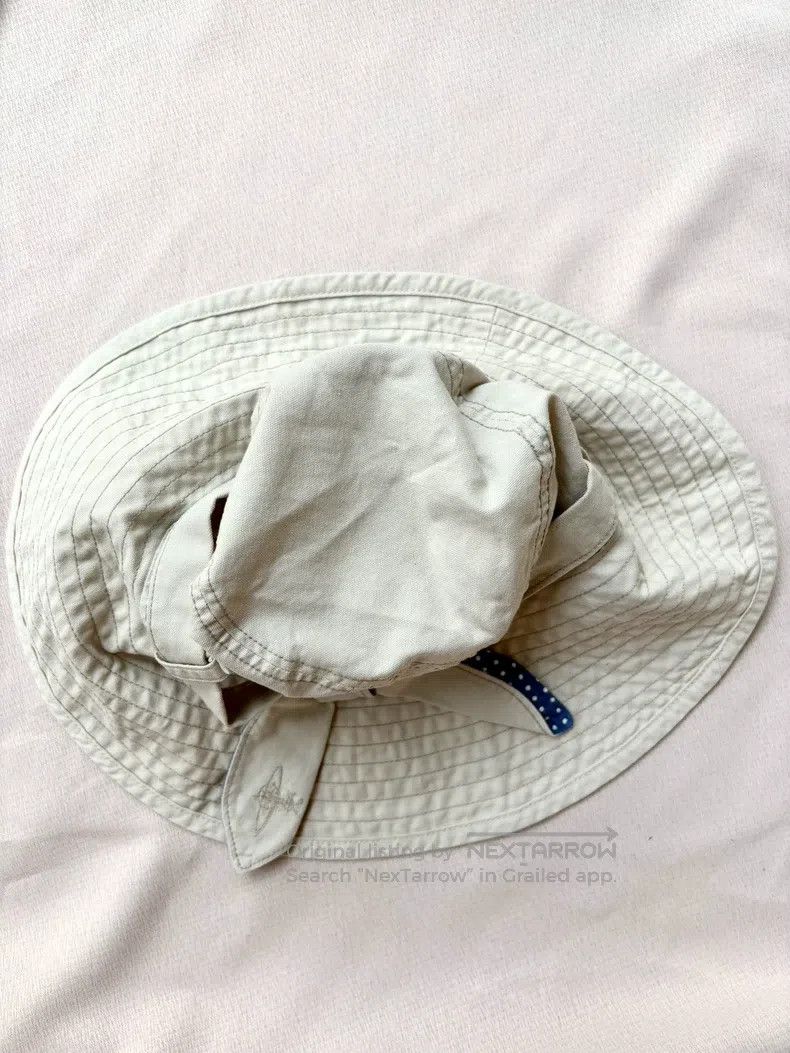 Vivienne Westwood Vivienne Westwood Vintage White Butterfly Knot Saturn Embr Size ONE SIZE - 7 Thumbnail
