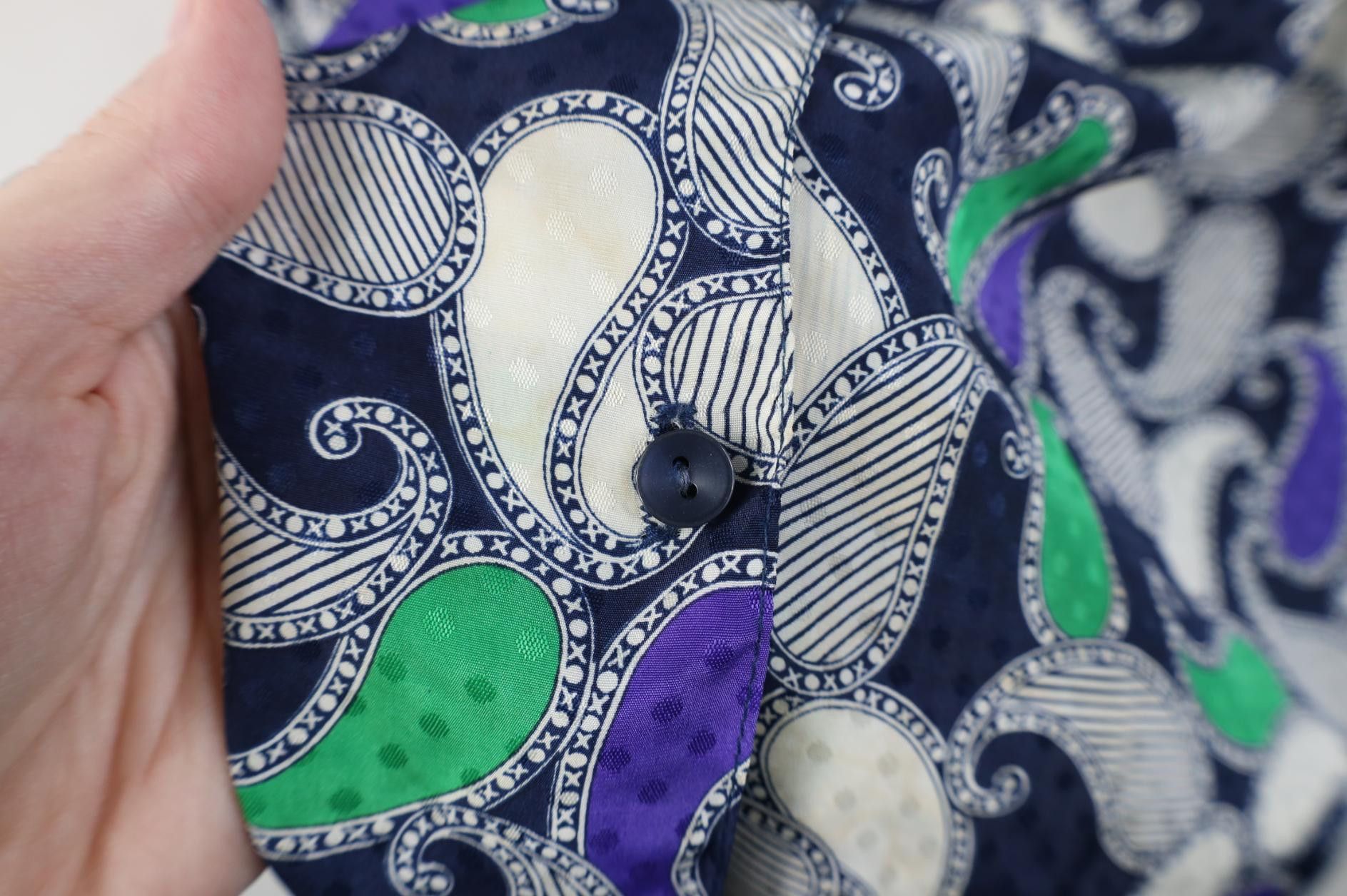 Vintage Vintage 90s Streetwear Polyester Paisley Button Shirt USA Size 3XL / US 20-22 - 10 Thumbnail