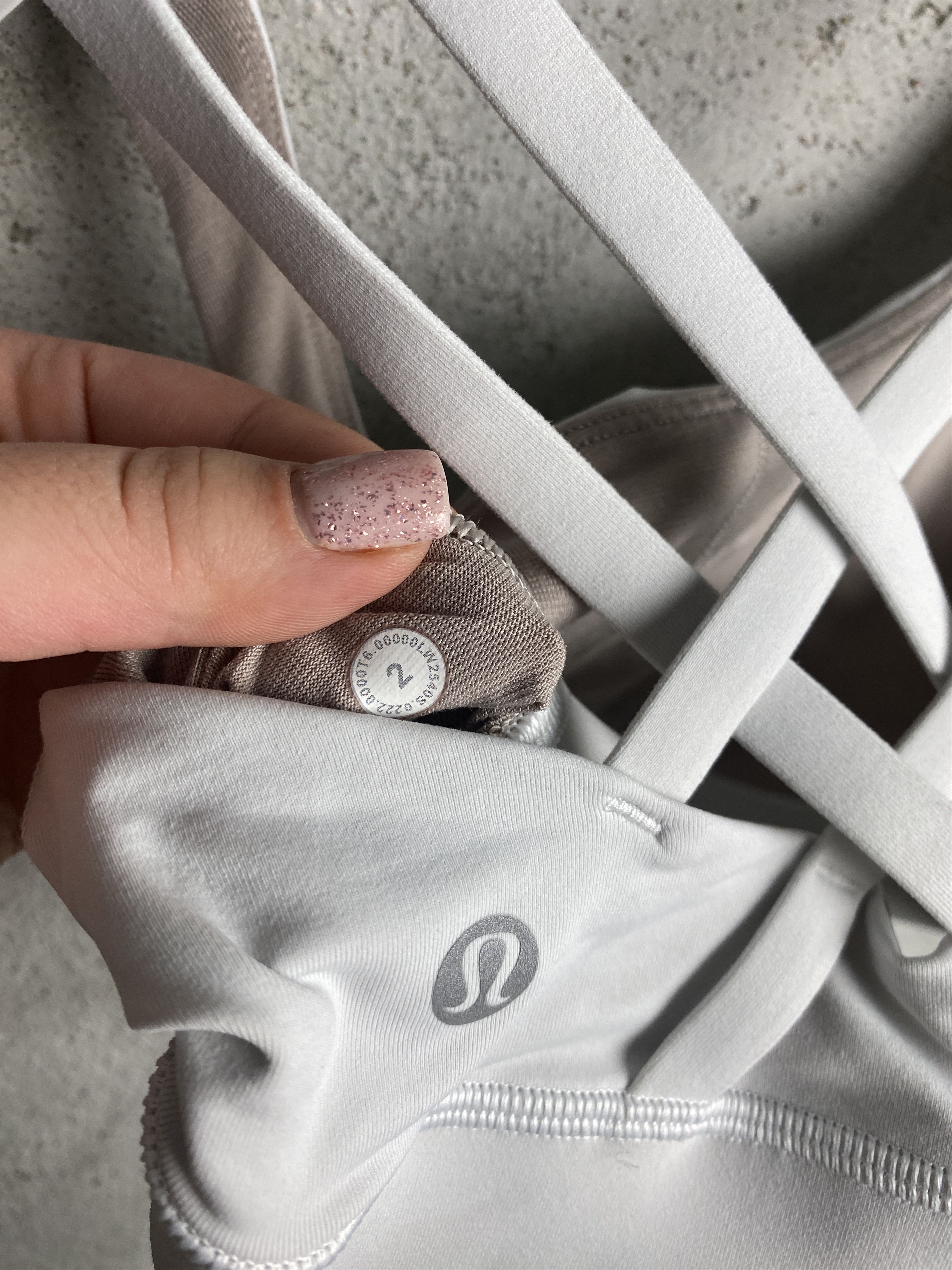 Lululemon Lululemon Racerback bra top sport yoga pilates gym Size XS / US 0-2 / IT 36-38 - 4 Thumbnail