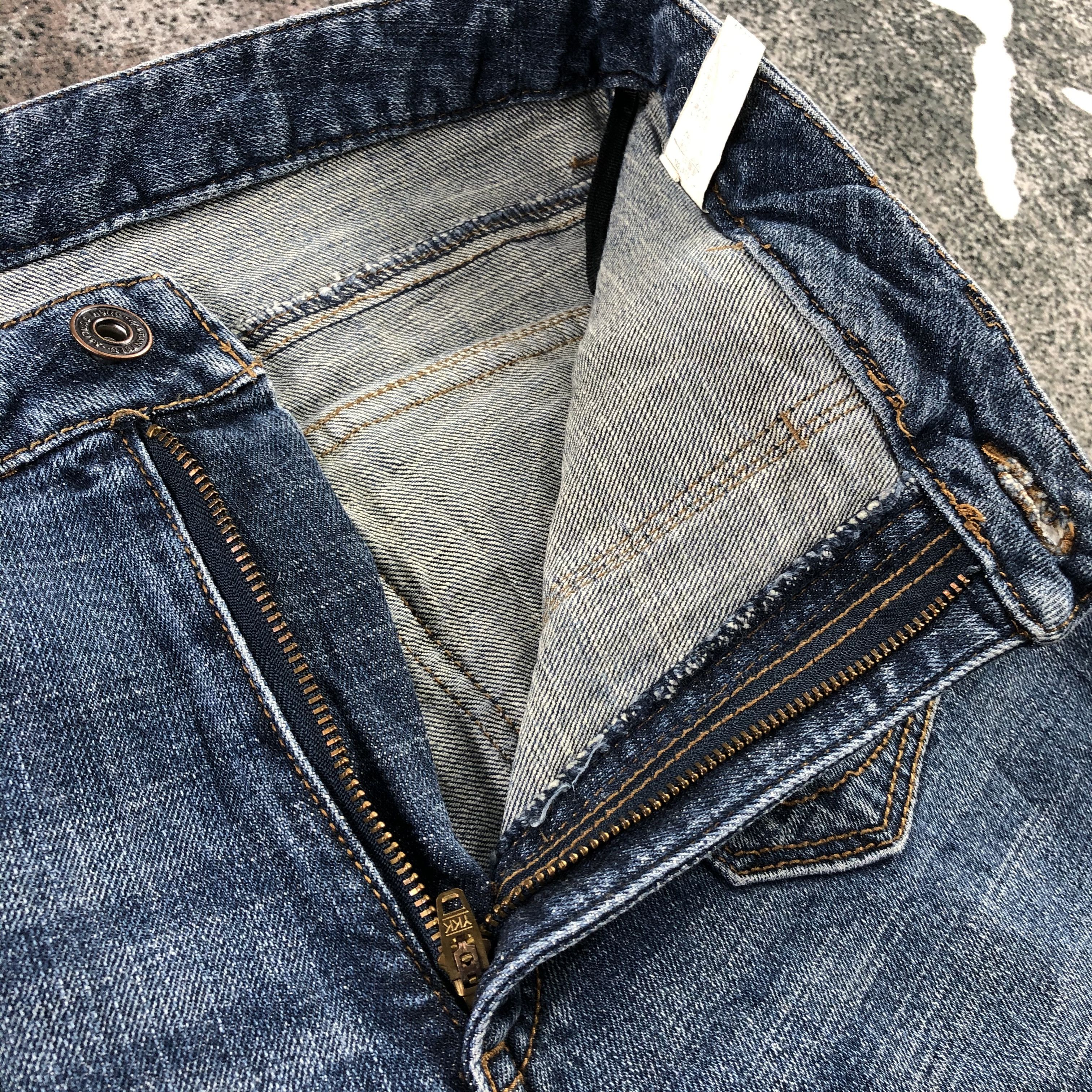Japanese Brand Vintage Japanese Brand Bush Pants Jeans Flare Denim KJ1314 Size US 28 / EU 44 - 7 Thumbnail
