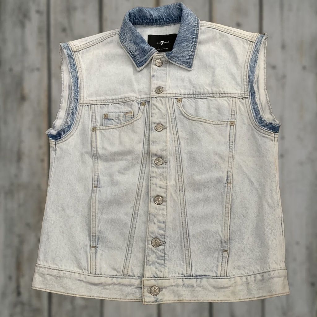 7 For All Mankind 7 For All Mankind Vest Womens Small Denim Two-Tone Jean Cutoff Italian Fabric Size 28" / US 6 / IT 42 - 1 Thumbnail