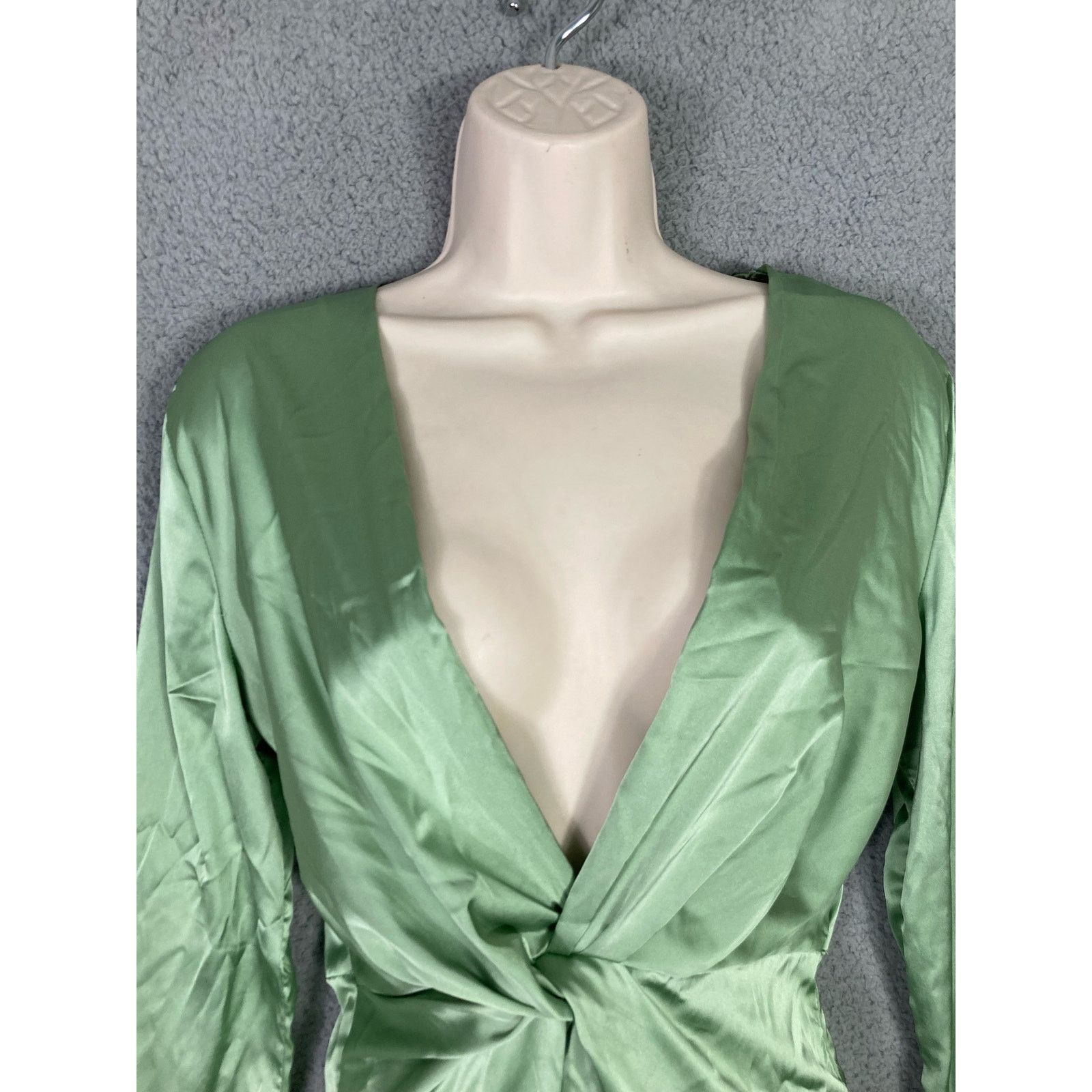 Shein SHEIN Satin Nightgown Olive Green Long Bell XS NWT Size XS / US 0-2 / IT 36-38 - 12 Thumbnail