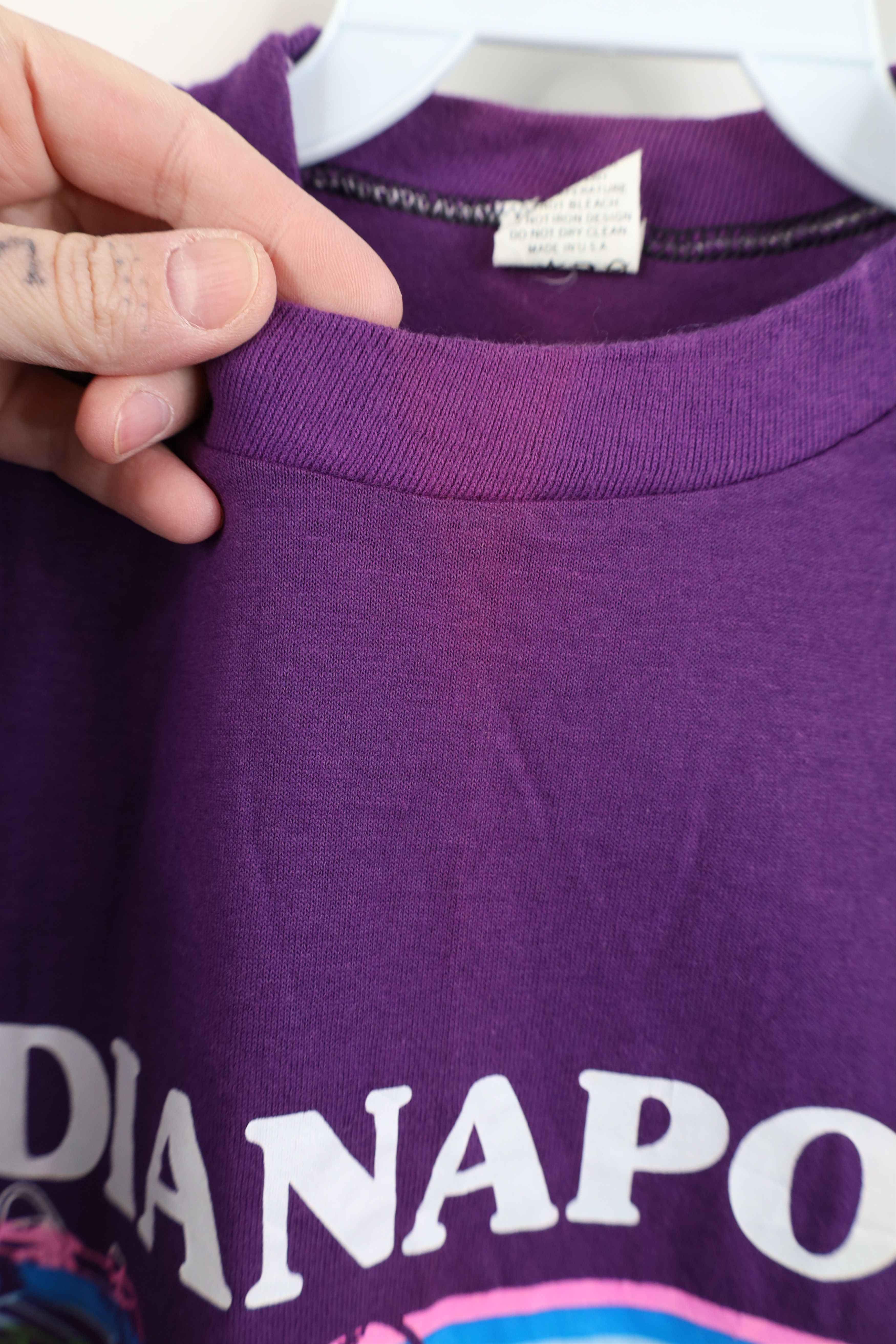 Vintage Vintage 70s 80s Indianapolis 500 Racing T-Shirt Purple USA Size M / US 6-8 / IT 42-44 - 7 Thumbnail