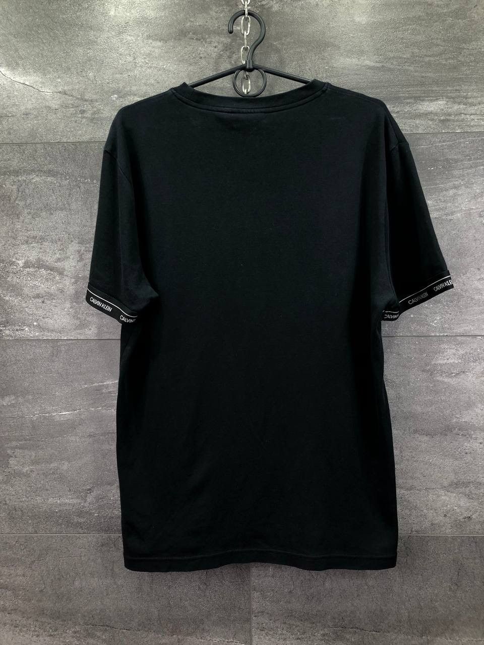 Calvin Klein Calvin Klein Men’s T-Shirt Centr Logo Embroidered stripes Size US M / EU 48-50 / 2 - 14 Thumbnail