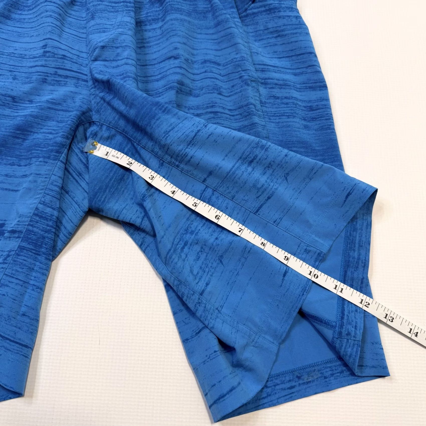 Lululemon Lululemon Shorts Mens Large Blue Striped 9 Inch Athletic Running Training Gym Size US 33 - 3 Thumbnail